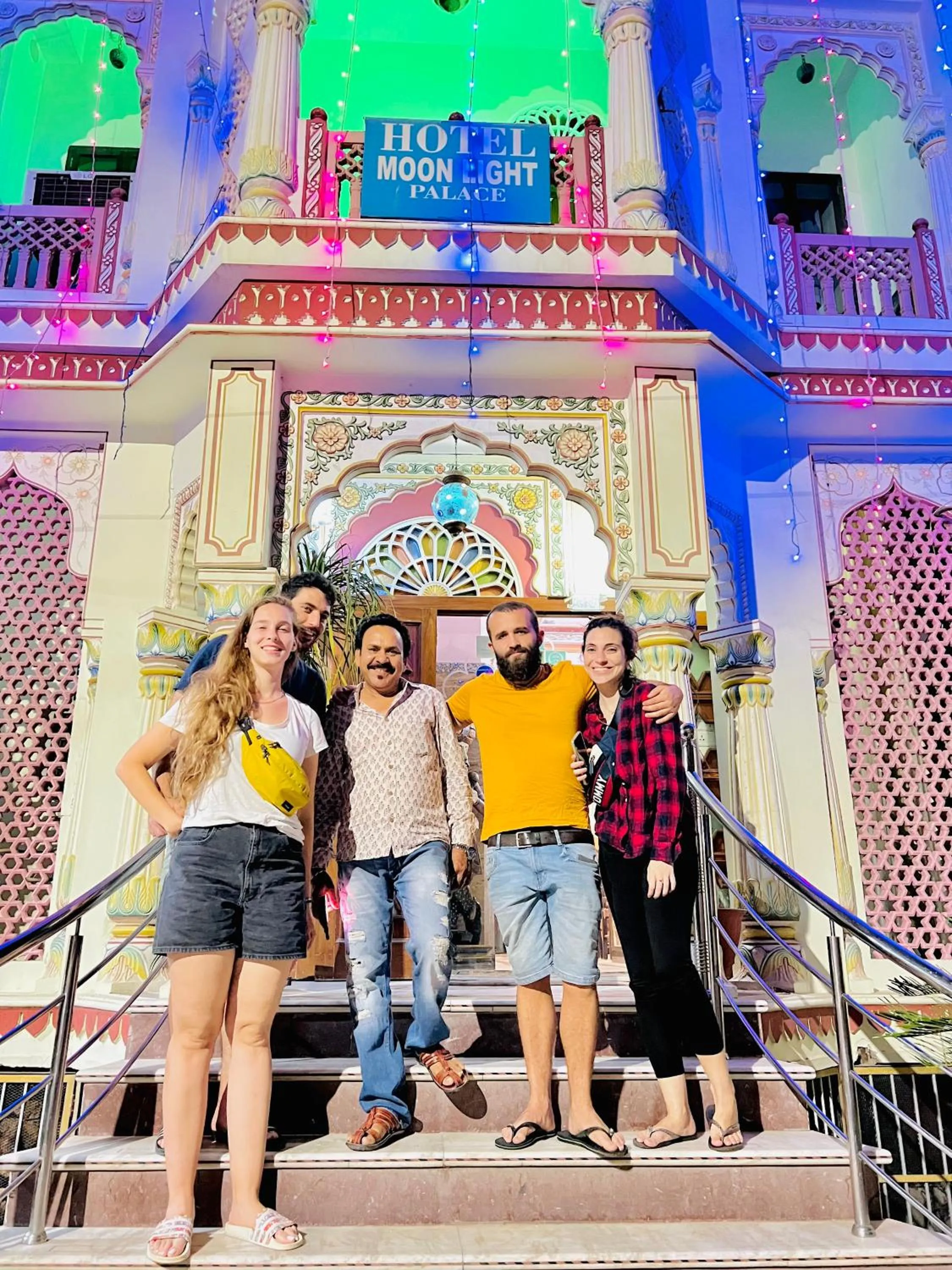 Guests in Hotel Moon Light Palace