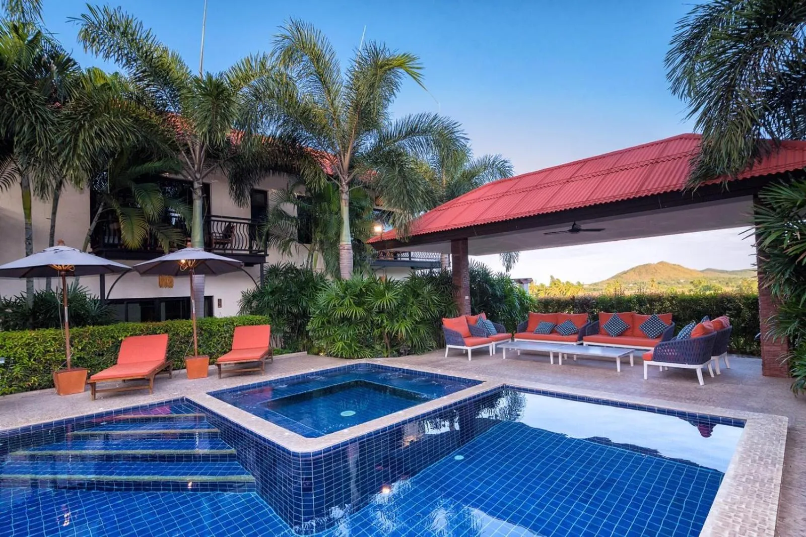 Property building in Pa Prai Villas and Suites Resort