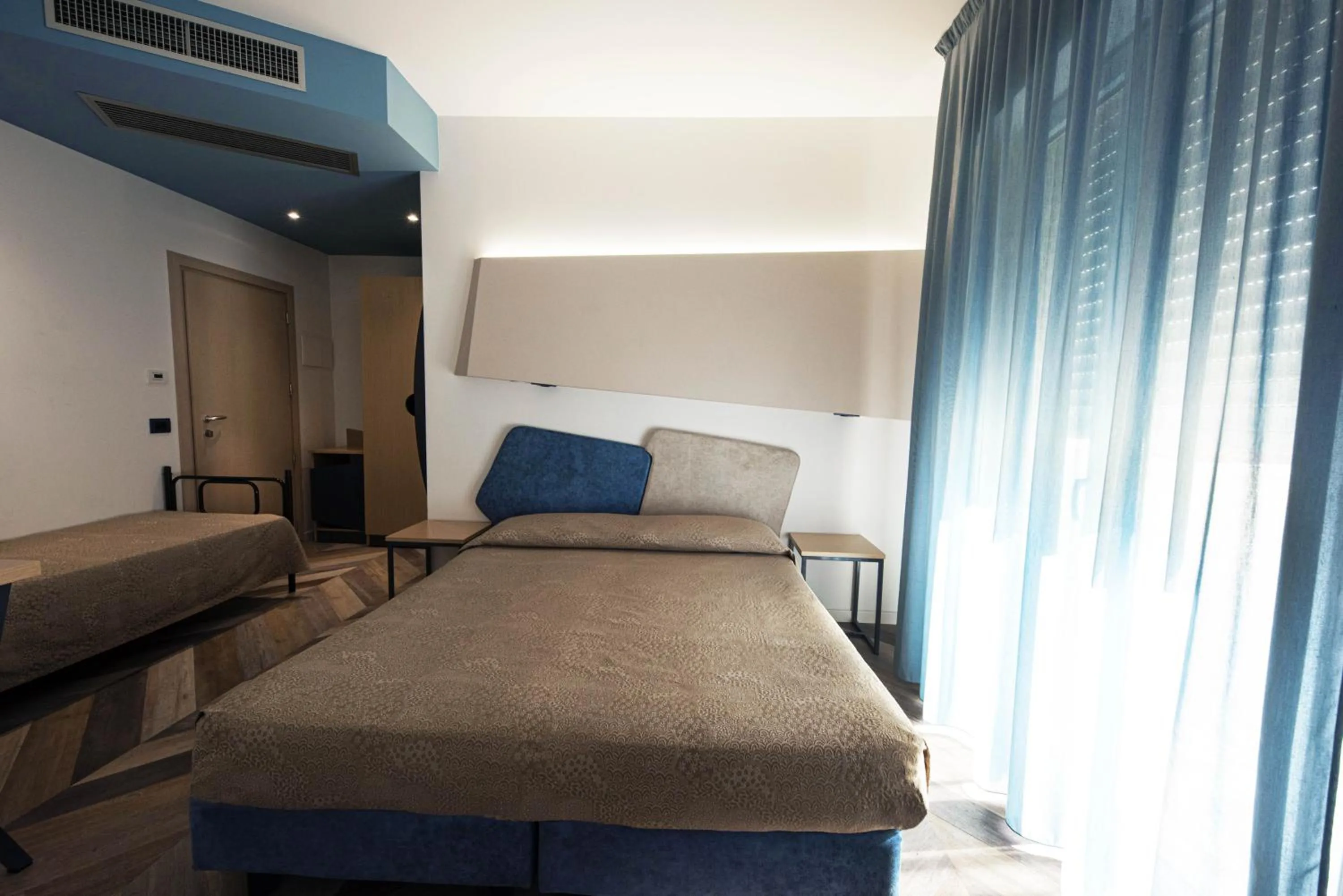 Bed in Color Hotel Rimini