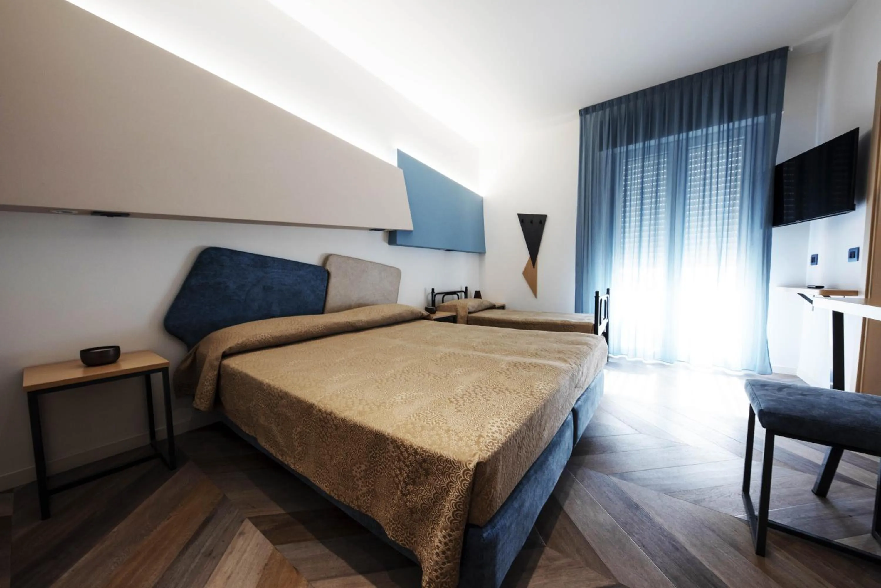Bed in Color Hotel Rimini