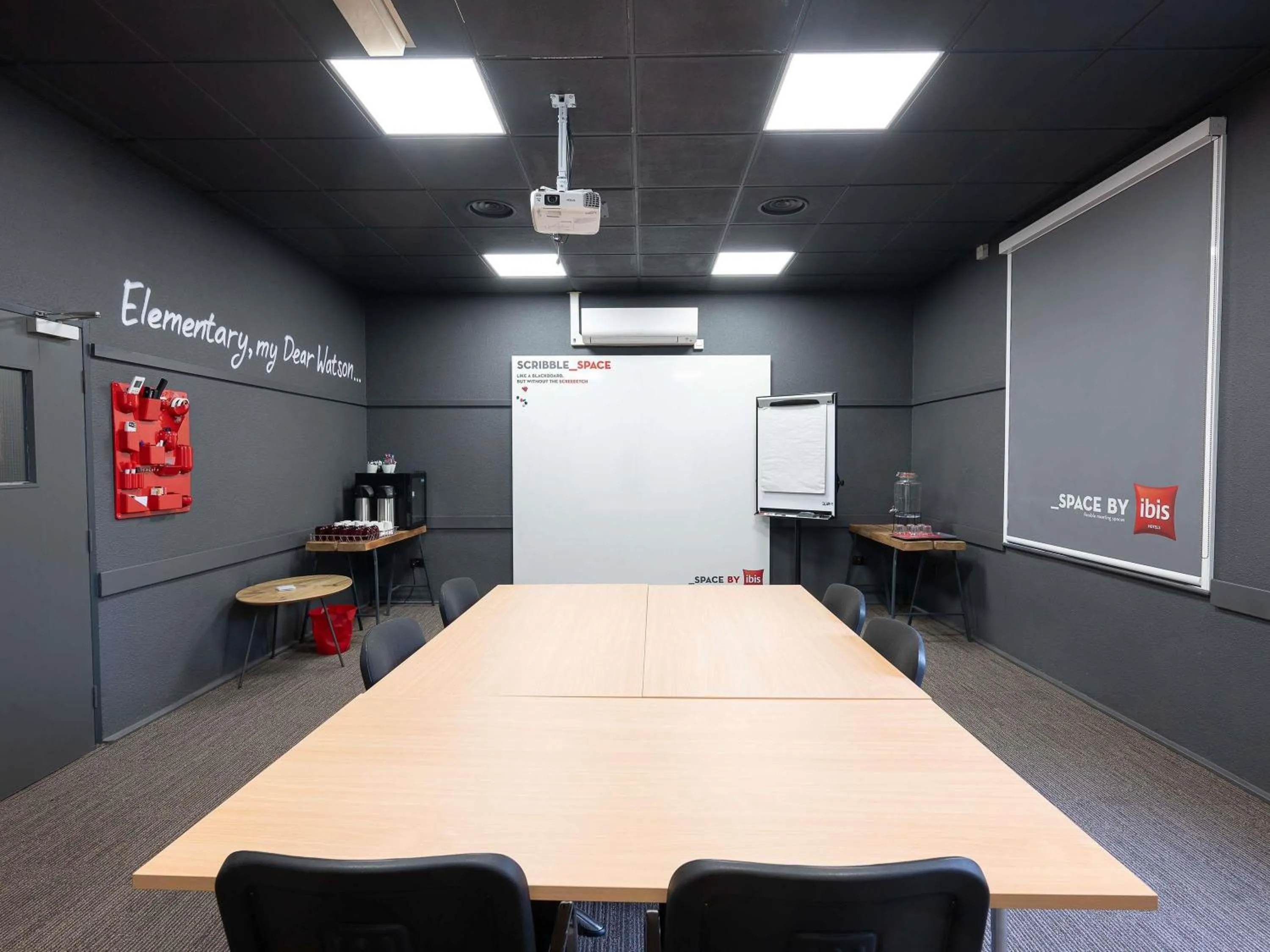 Meeting/conference room in ibis Portsmouth