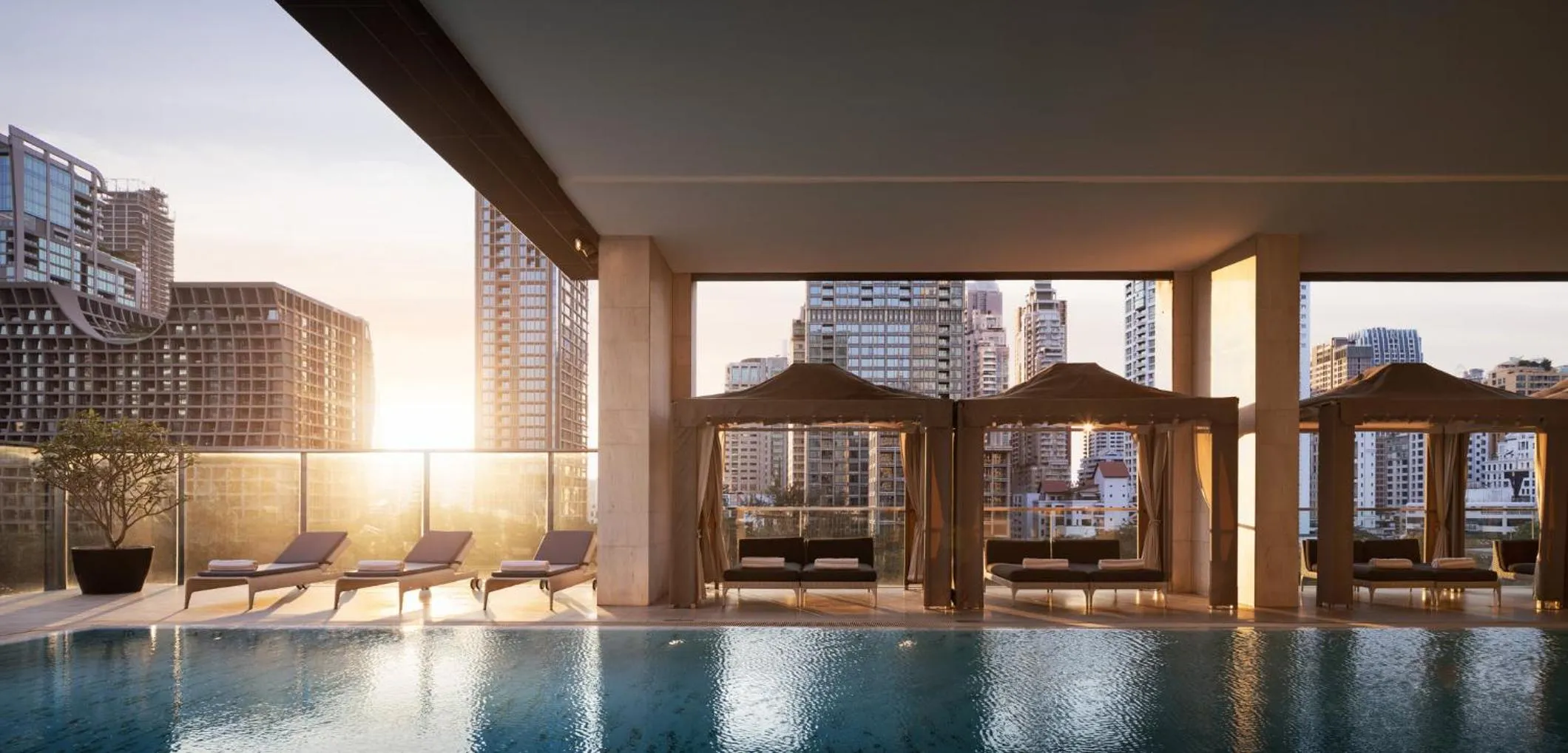 Fitness centre/facilities in Oriental Residence Bangkok