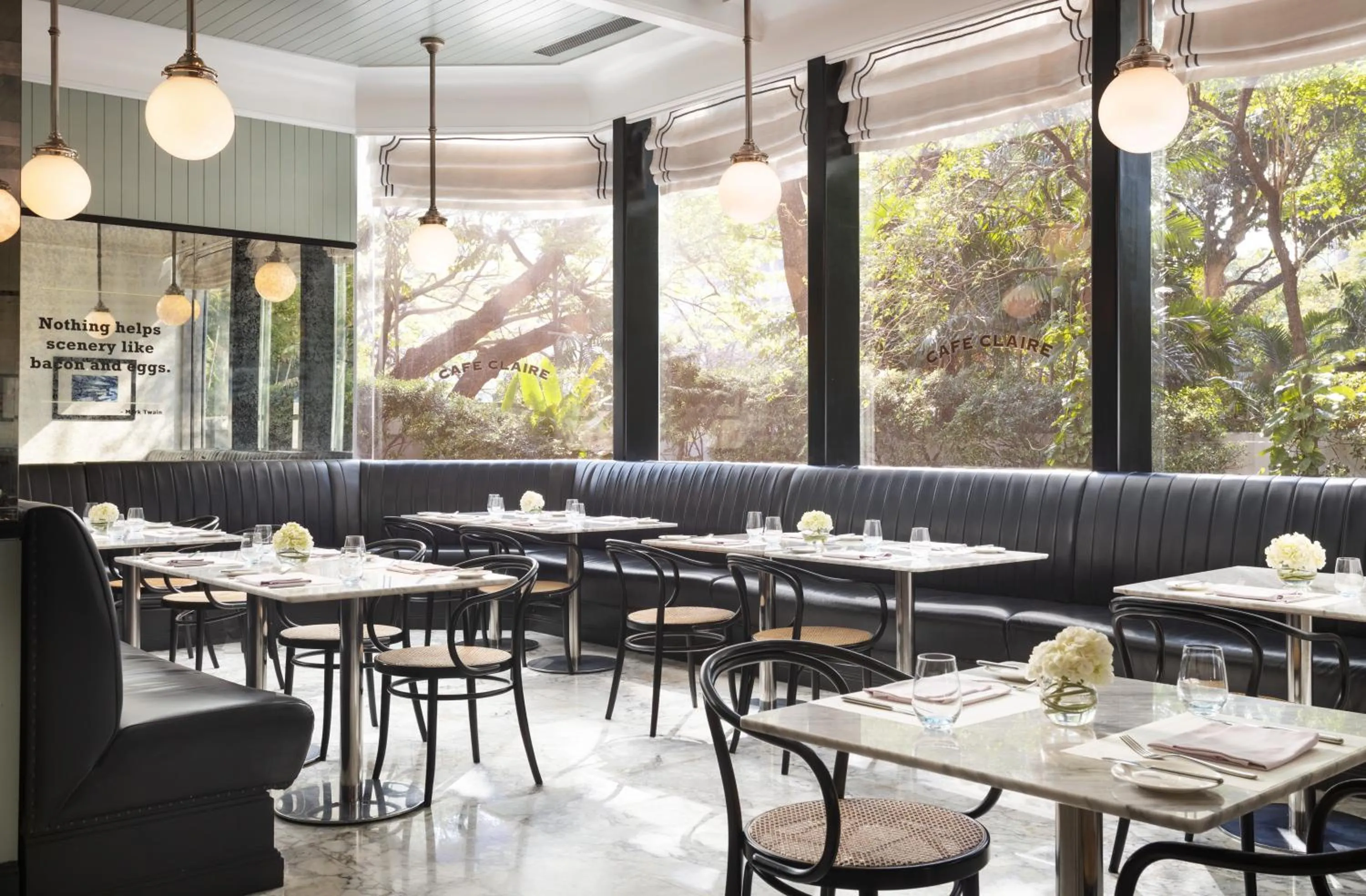 Restaurant/places to eat in Oriental Residence Bangkok