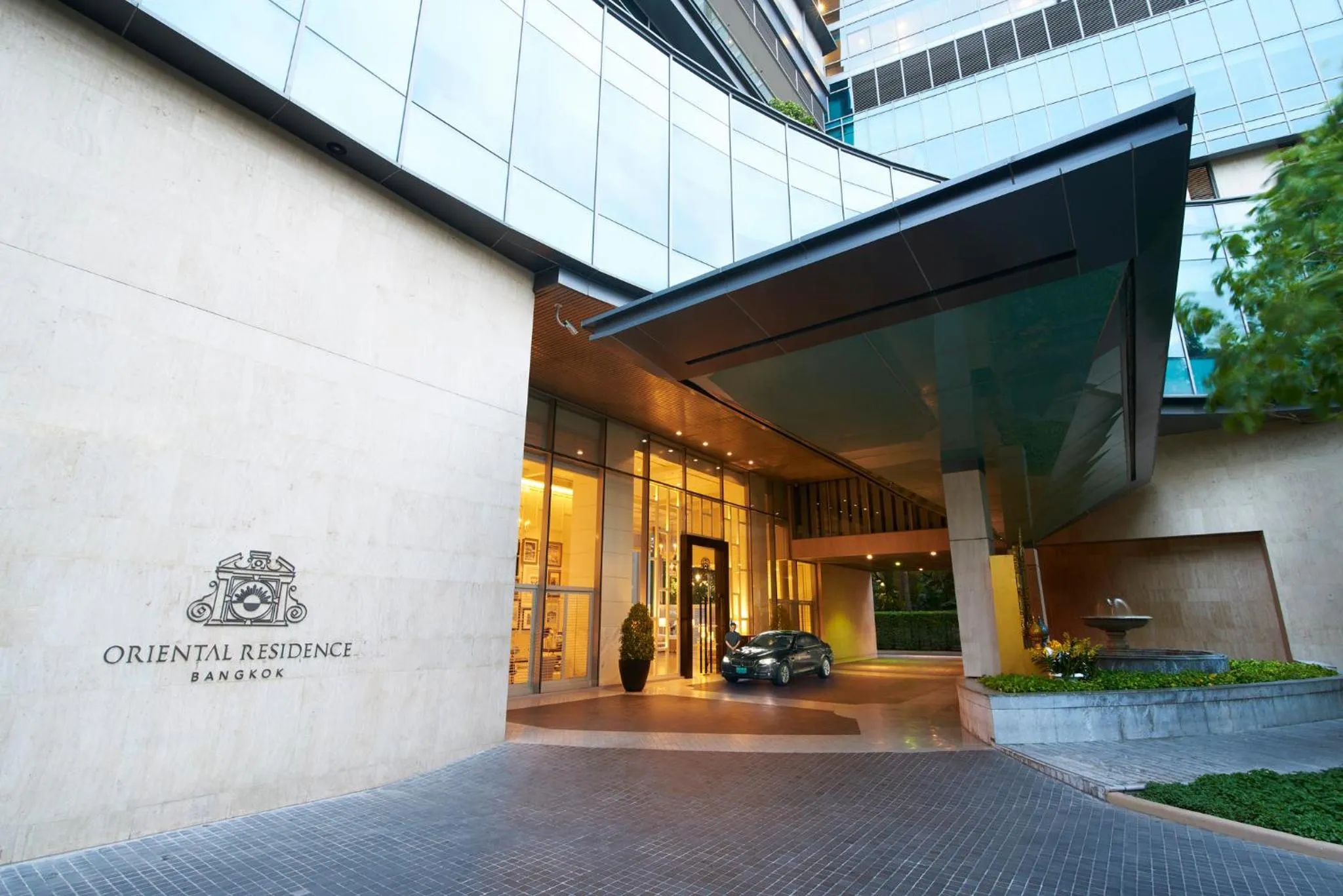 Property building in Oriental Residence Bangkok