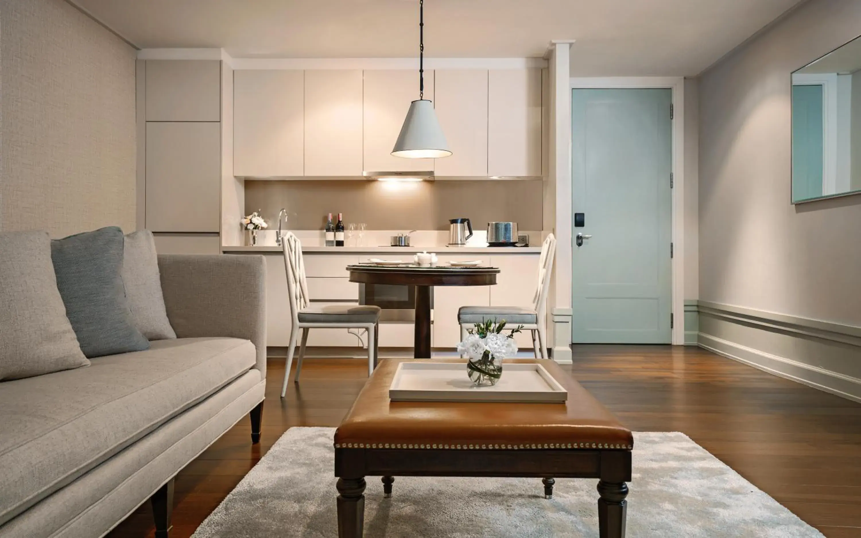 One-Bedroom Suite with Park View in Oriental Residence Bangkok One-Bedroom Suite with Park View in Oriental Residence Bangkok