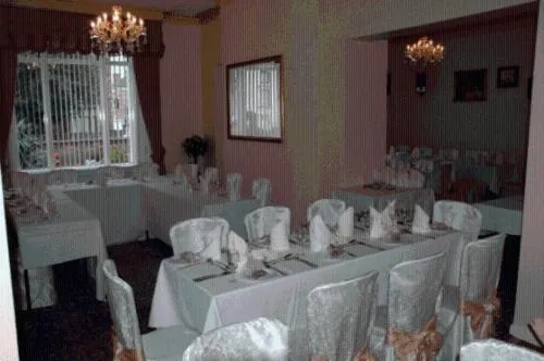 Restaurant/places to eat in The Langham Hotel