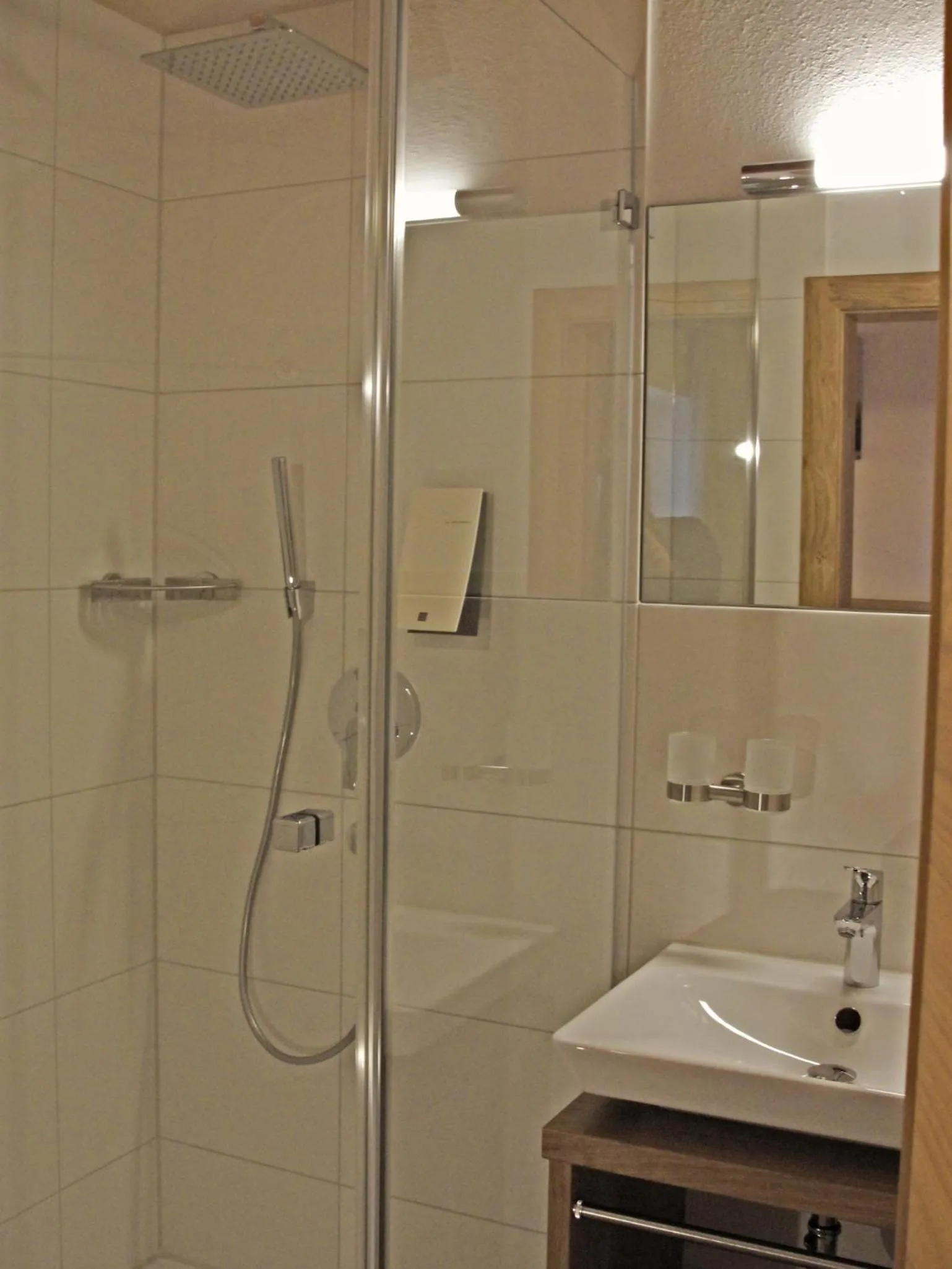 Bathroom in Mammhofer Suite & Breakfast