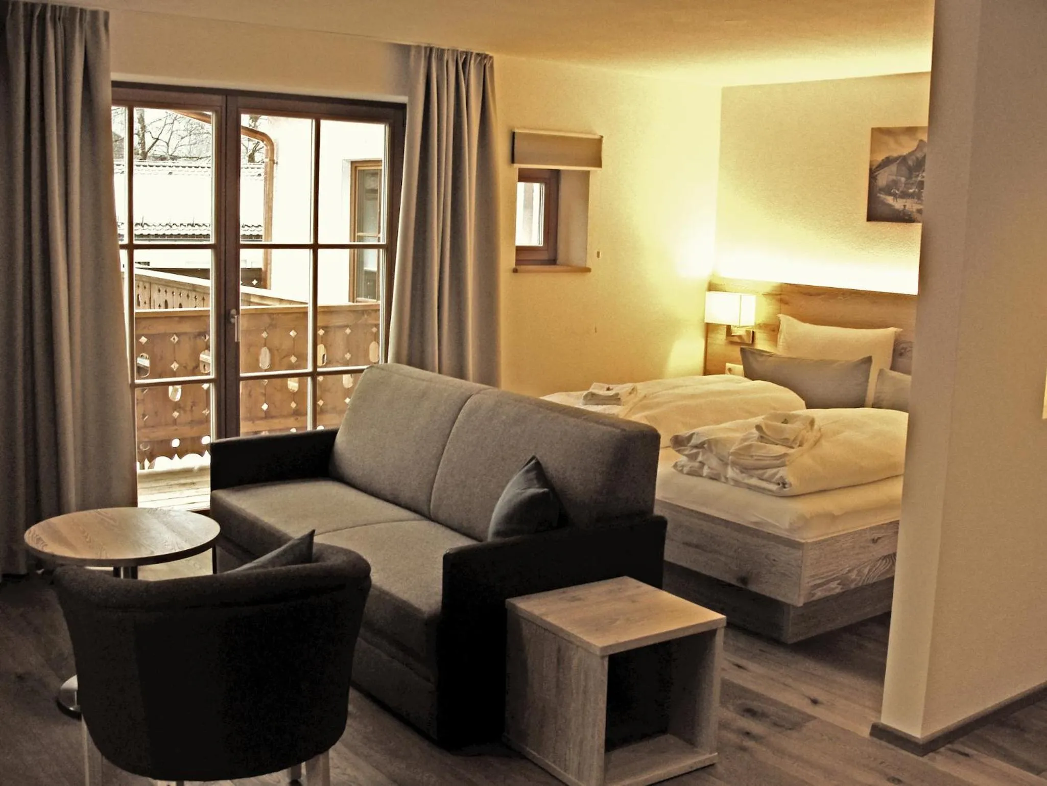 Living room, Bed in Mammhofer Suite & Breakfast