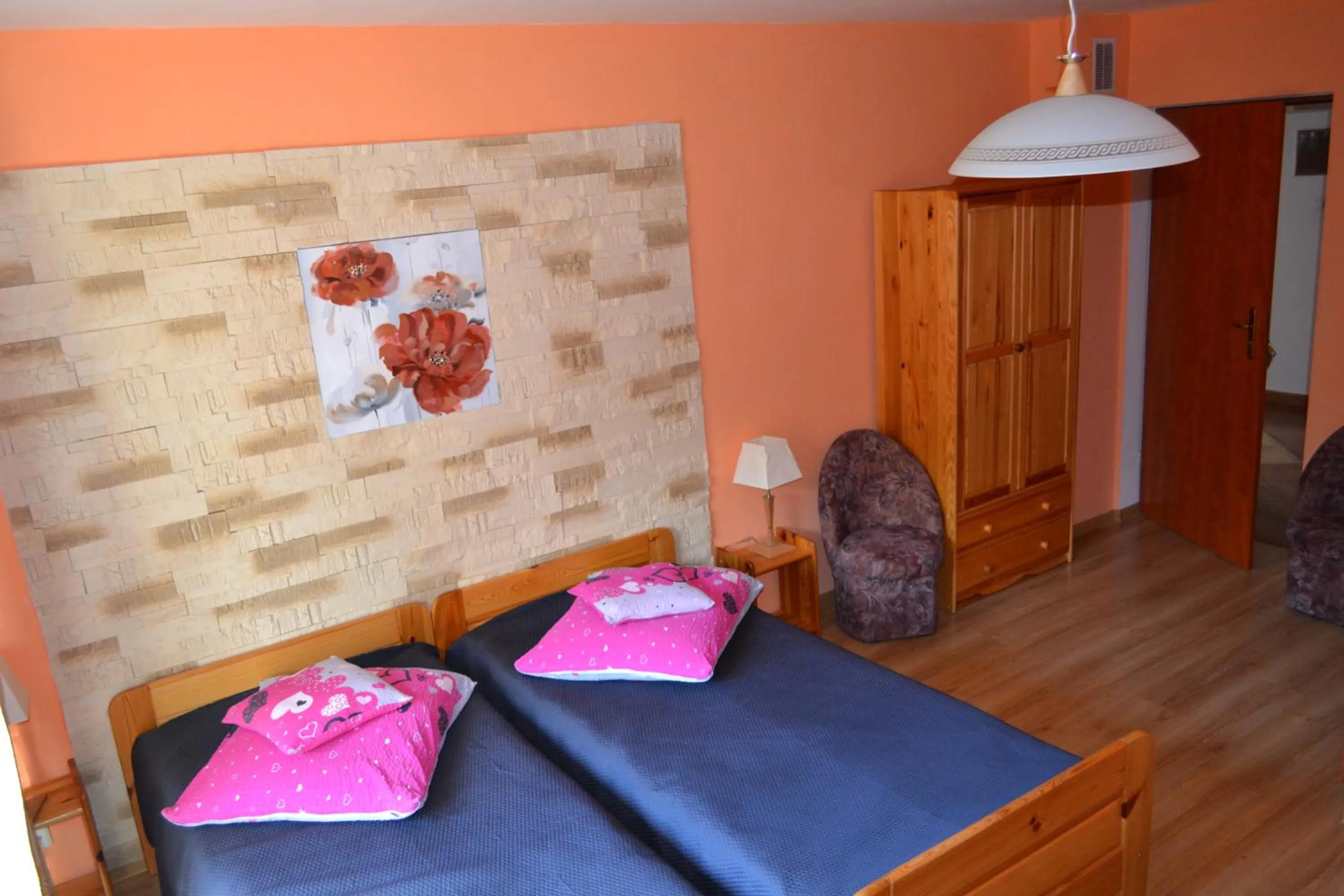 Photo of the whole room, Bed in Koliba