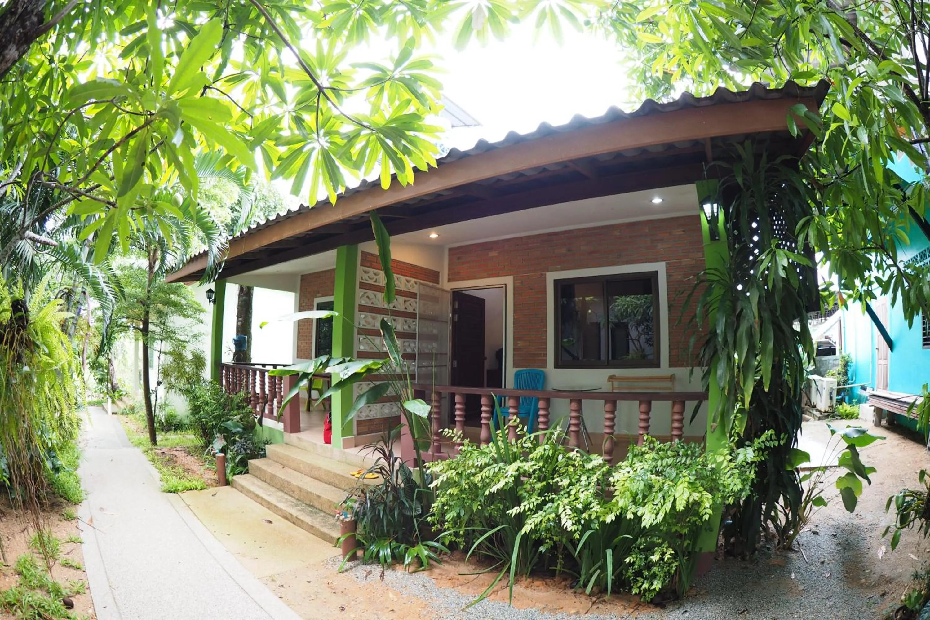 Property building in Wandee Bed & Breakfast