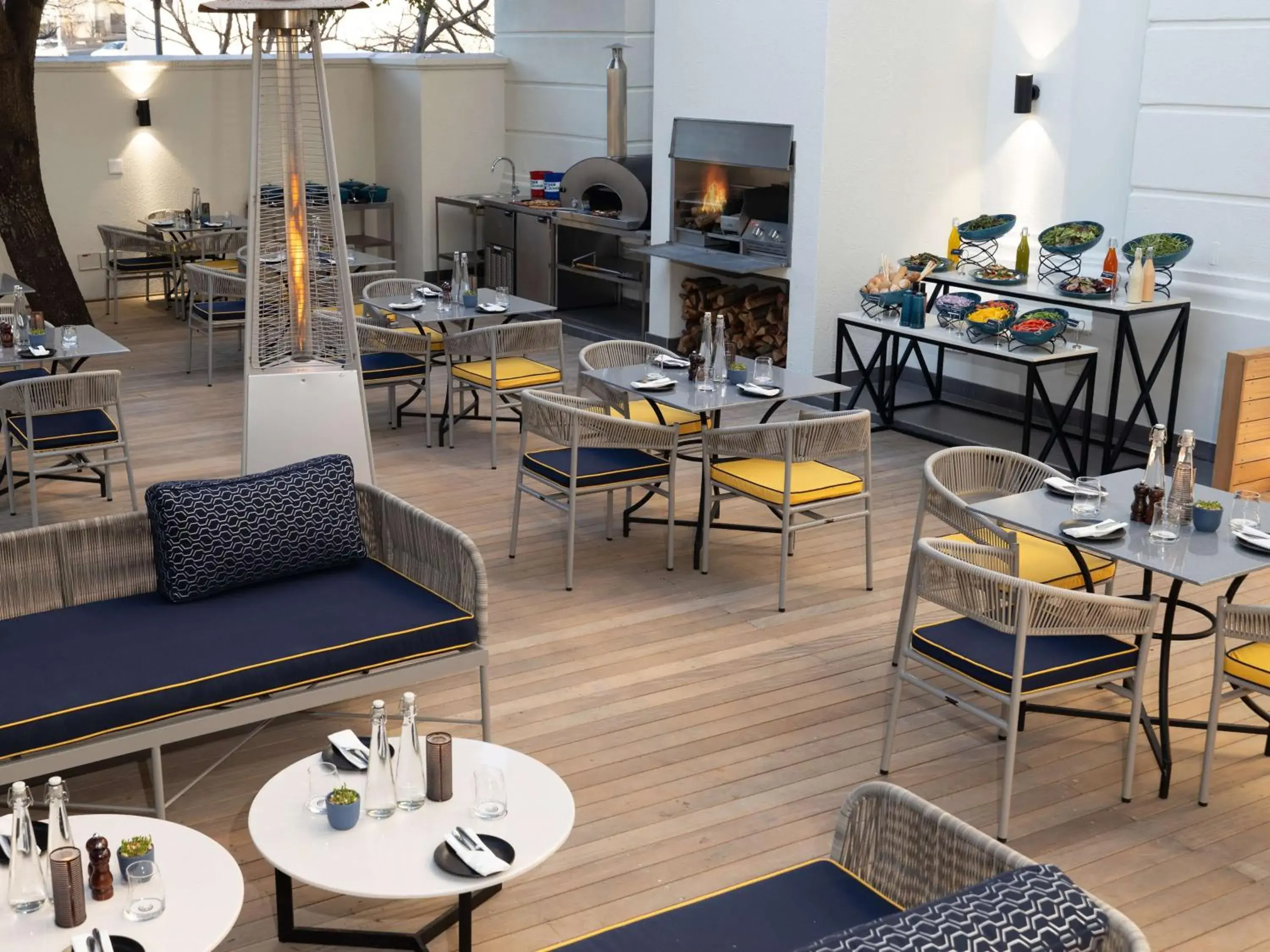 Property building in Southern Sun The Cullinan Property building in Southern Sun The Cullinan