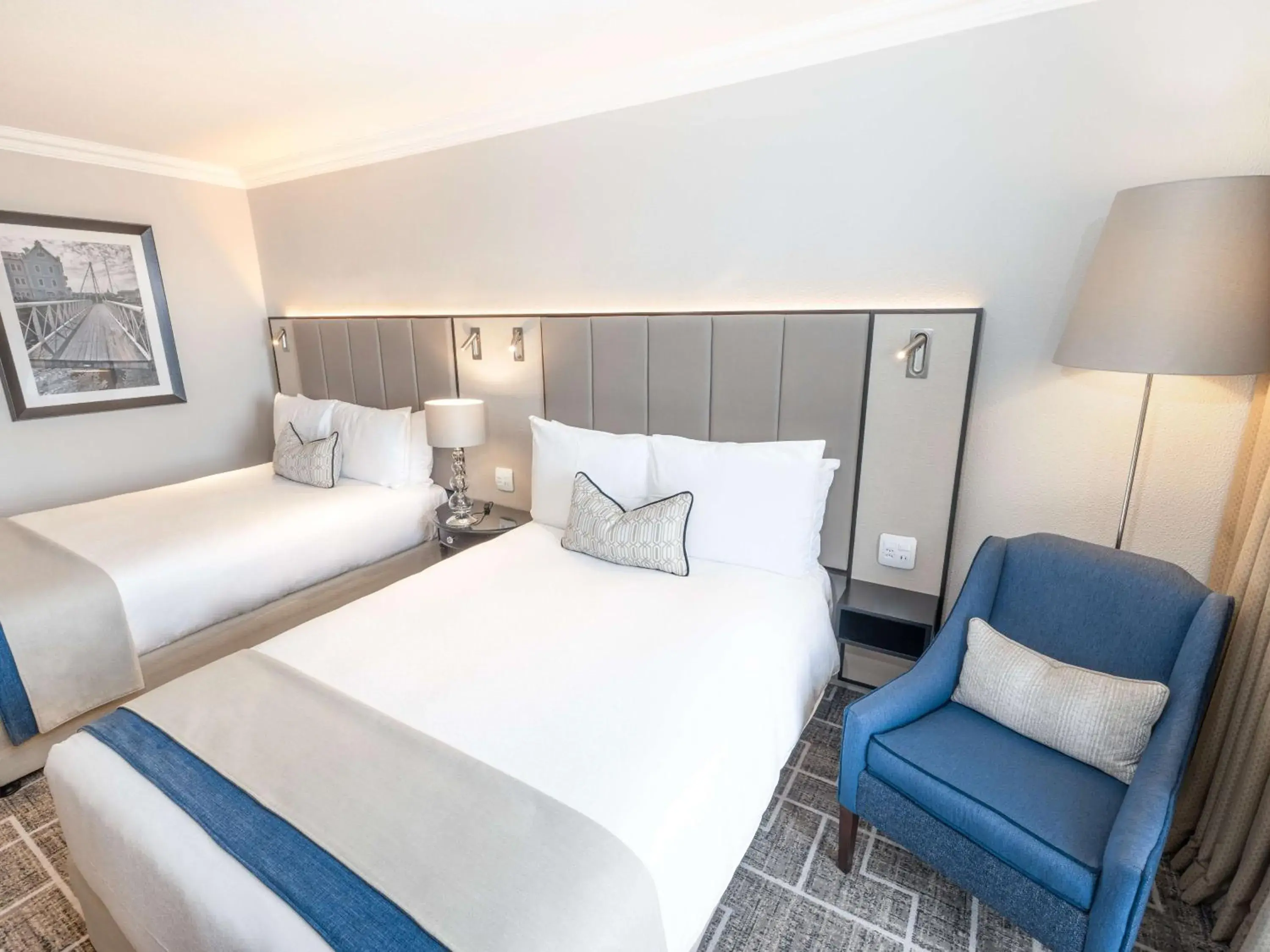 Bedroom, Bed in Southern Sun The Cullinan Bedroom, Bed in Southern Sun The Cullinan