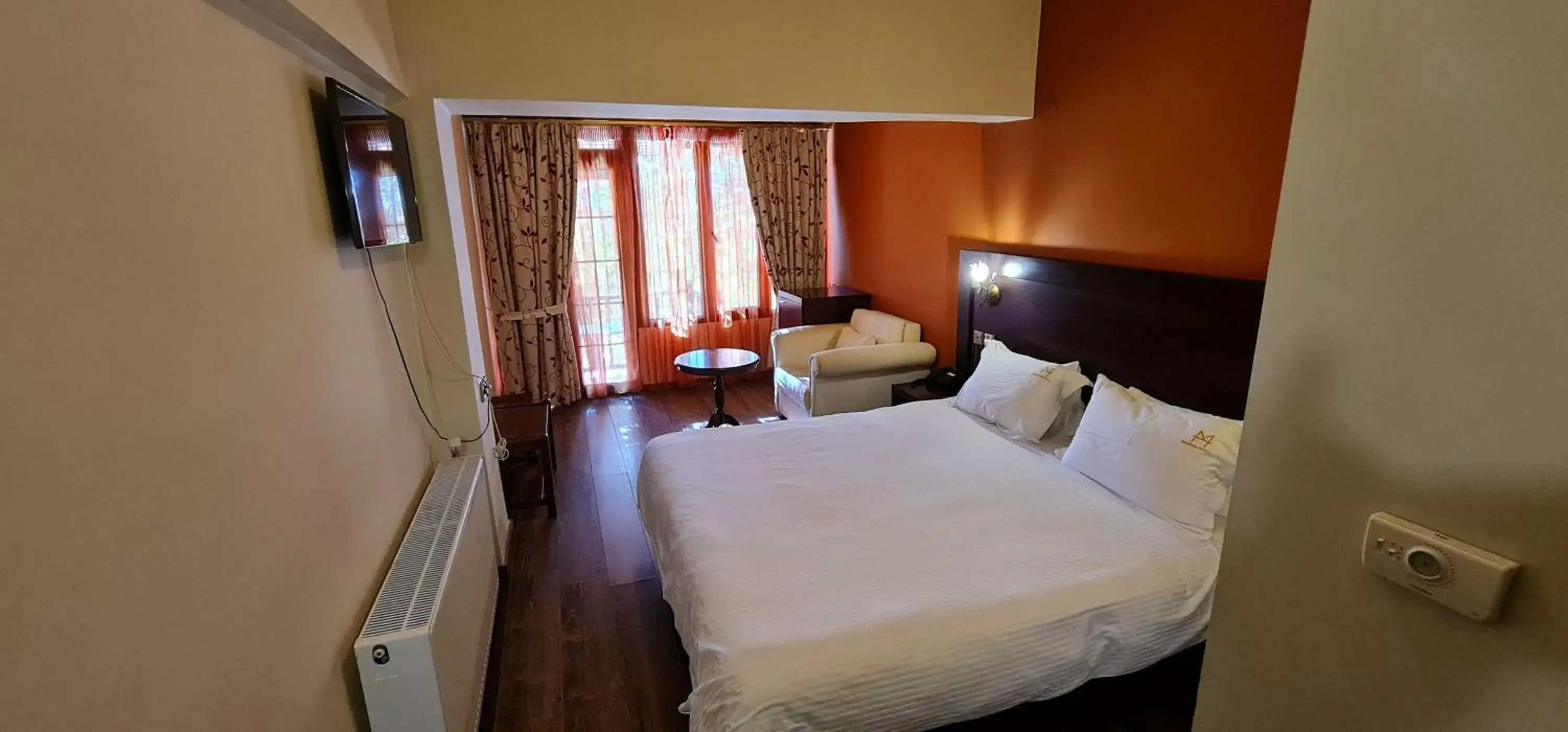 Double or Twin Room with Mountain View in Manthos Mountain Resort & Spa Double or Twin Room with Mountain View in Manthos Mountain Resort & Spa