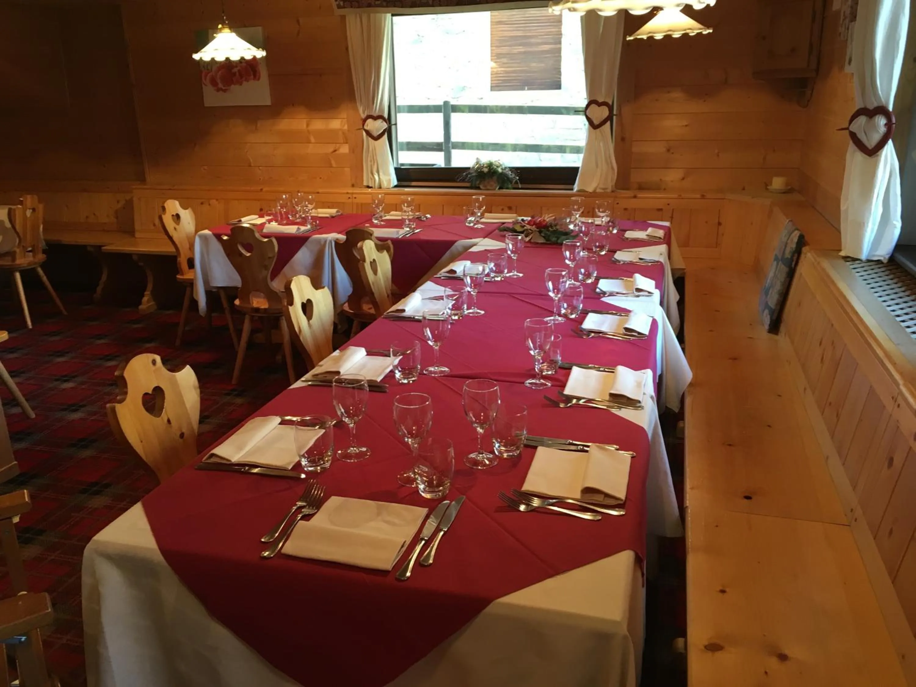 Restaurant/places to eat in Hotel Gran Baita