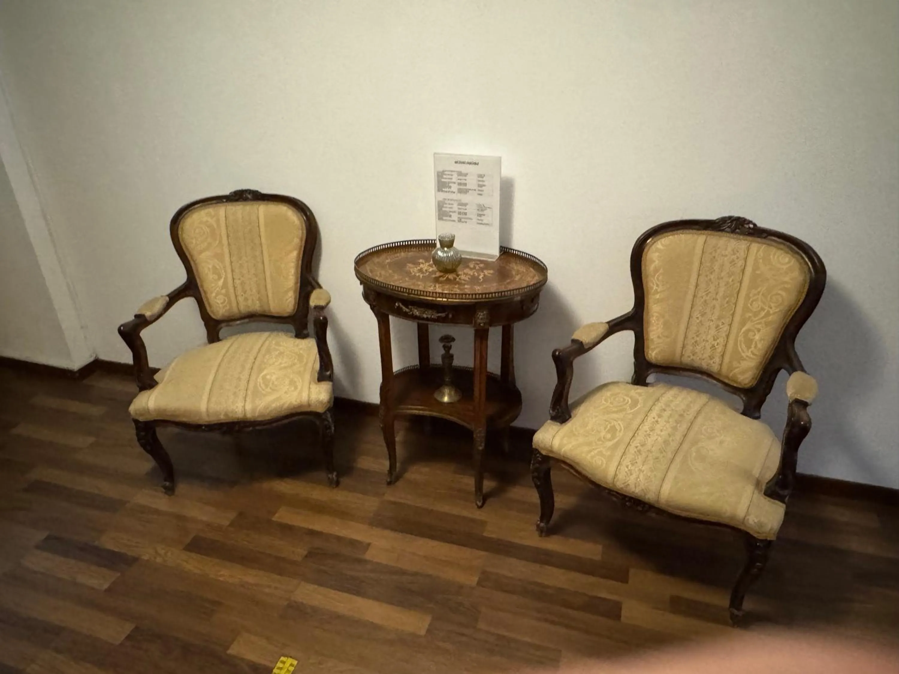 Facade/entrance in Hotel King