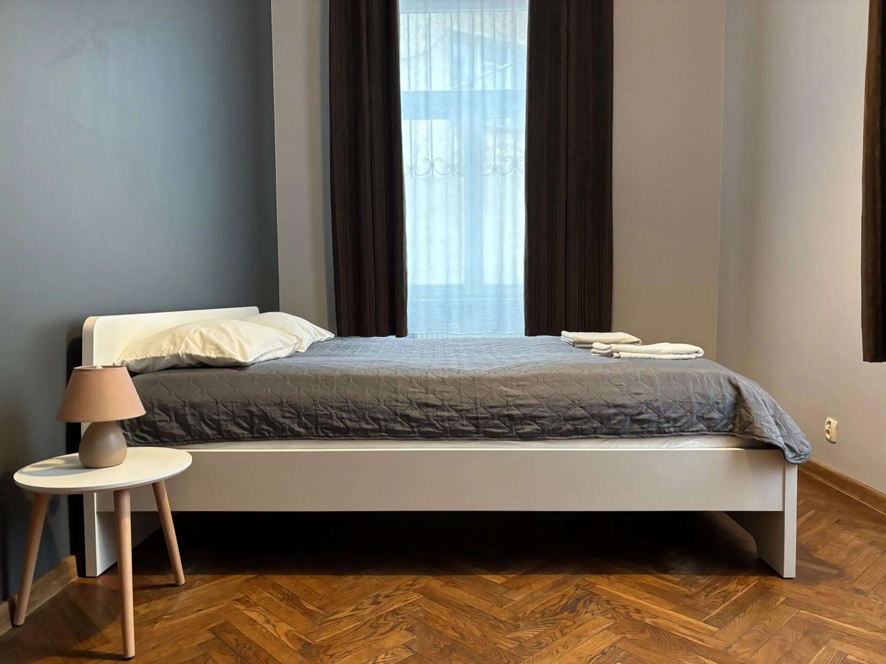 Bedroom, Bed in Red Kurka Apartments