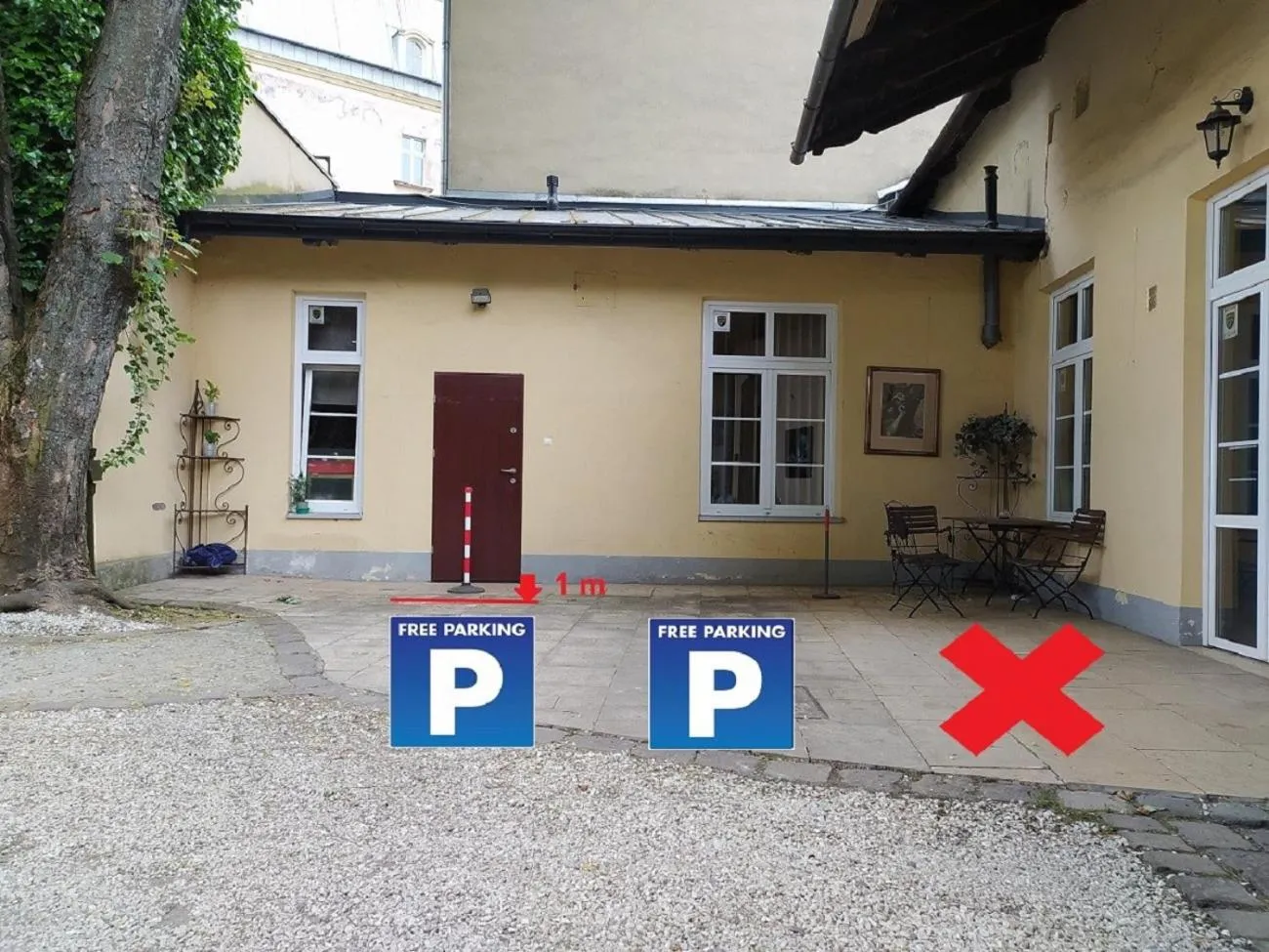 Parking in Red Kurka Apartments