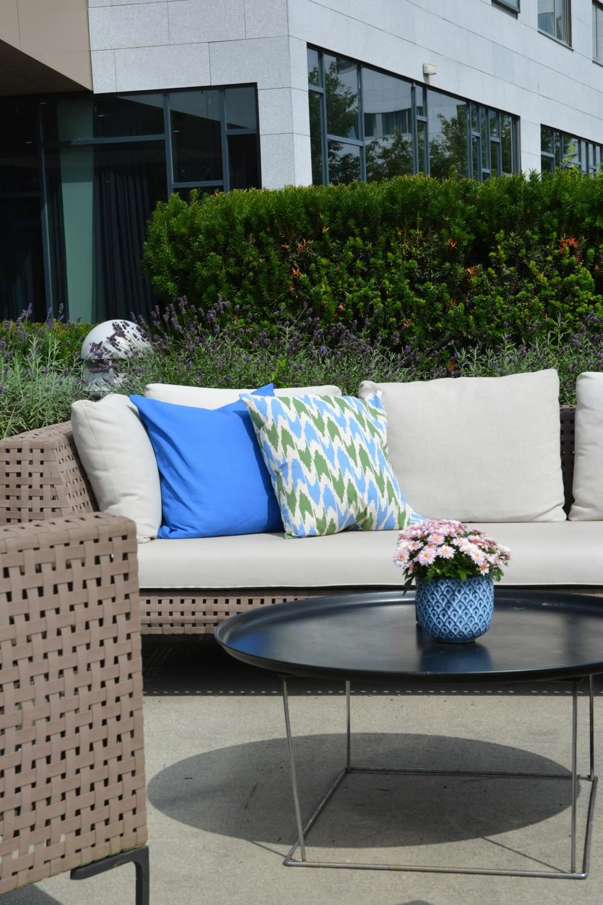 Patio in Quality Hotel Expo