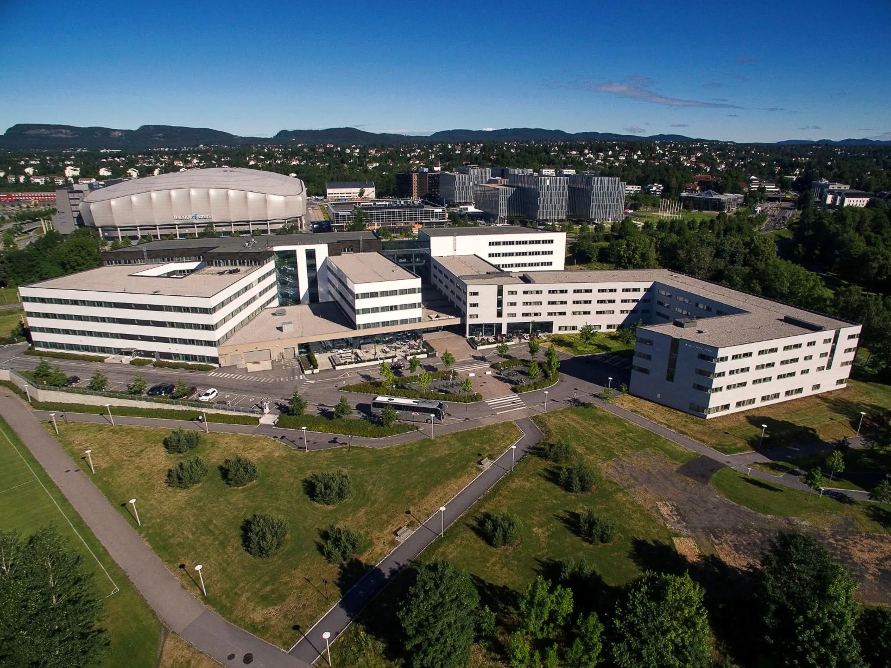 Facade/entrance in Quality Hotel Expo Facade/entrance in Quality Hotel Expo