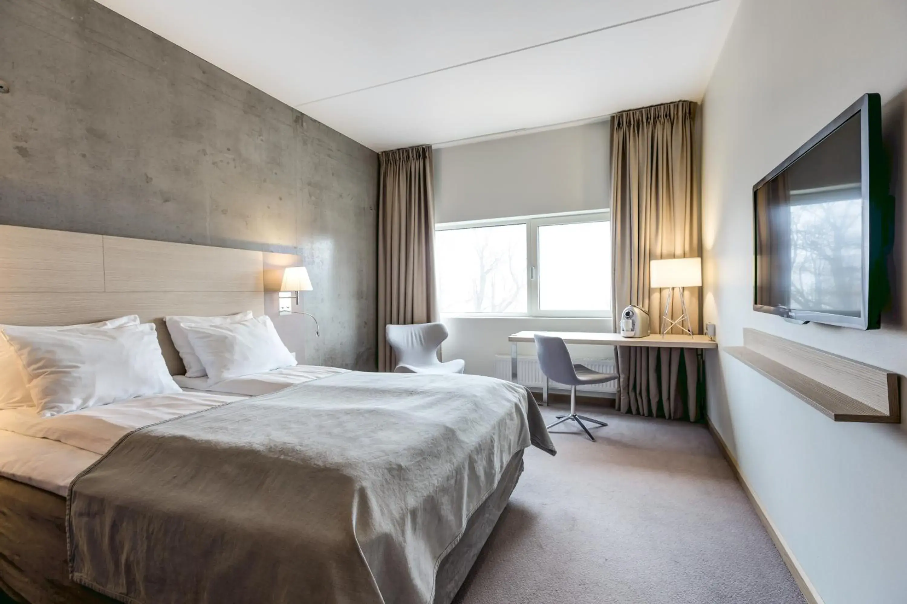 Superior Double Room in Quality Hotel Expo Superior Double Room in Quality Hotel Expo