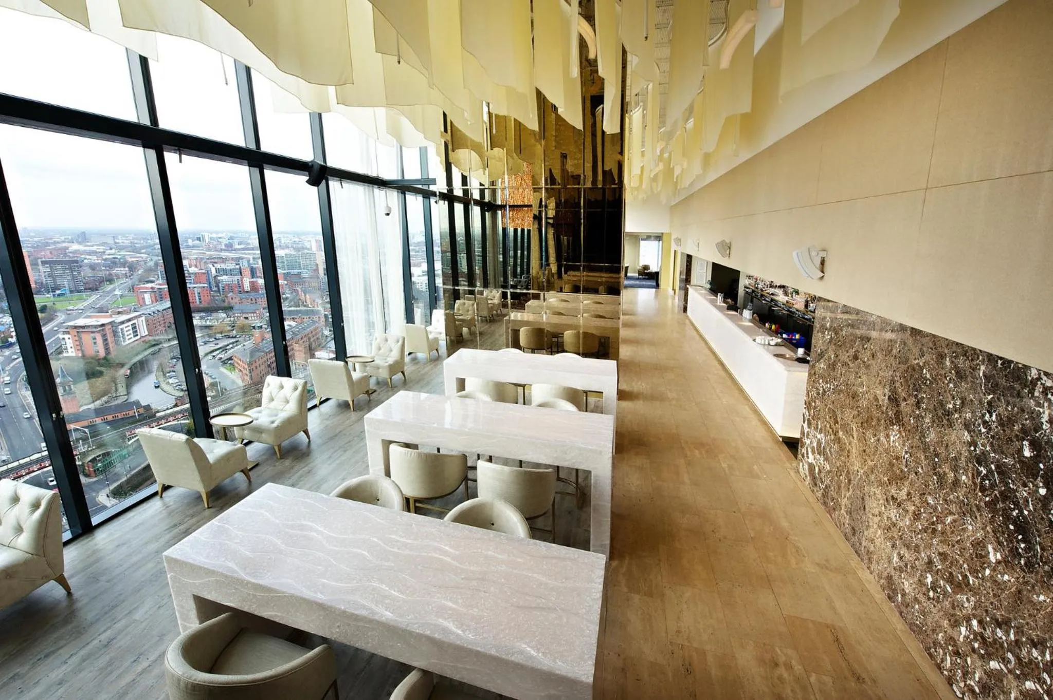 Lounge or bar in The Manchester Deansgate Hotel, by IHG