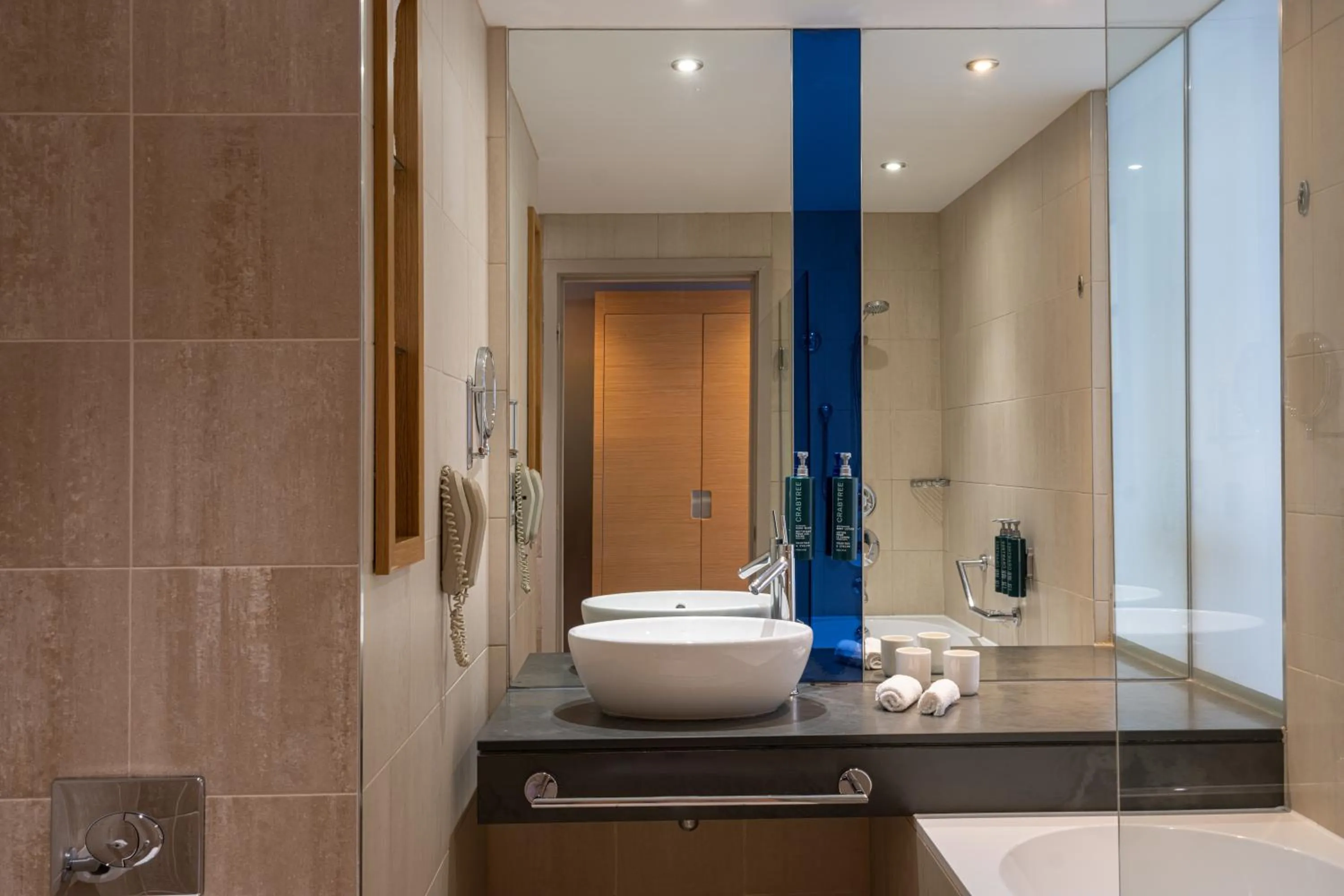 Bathroom in The Manchester Deansgate Hotel, by IHG