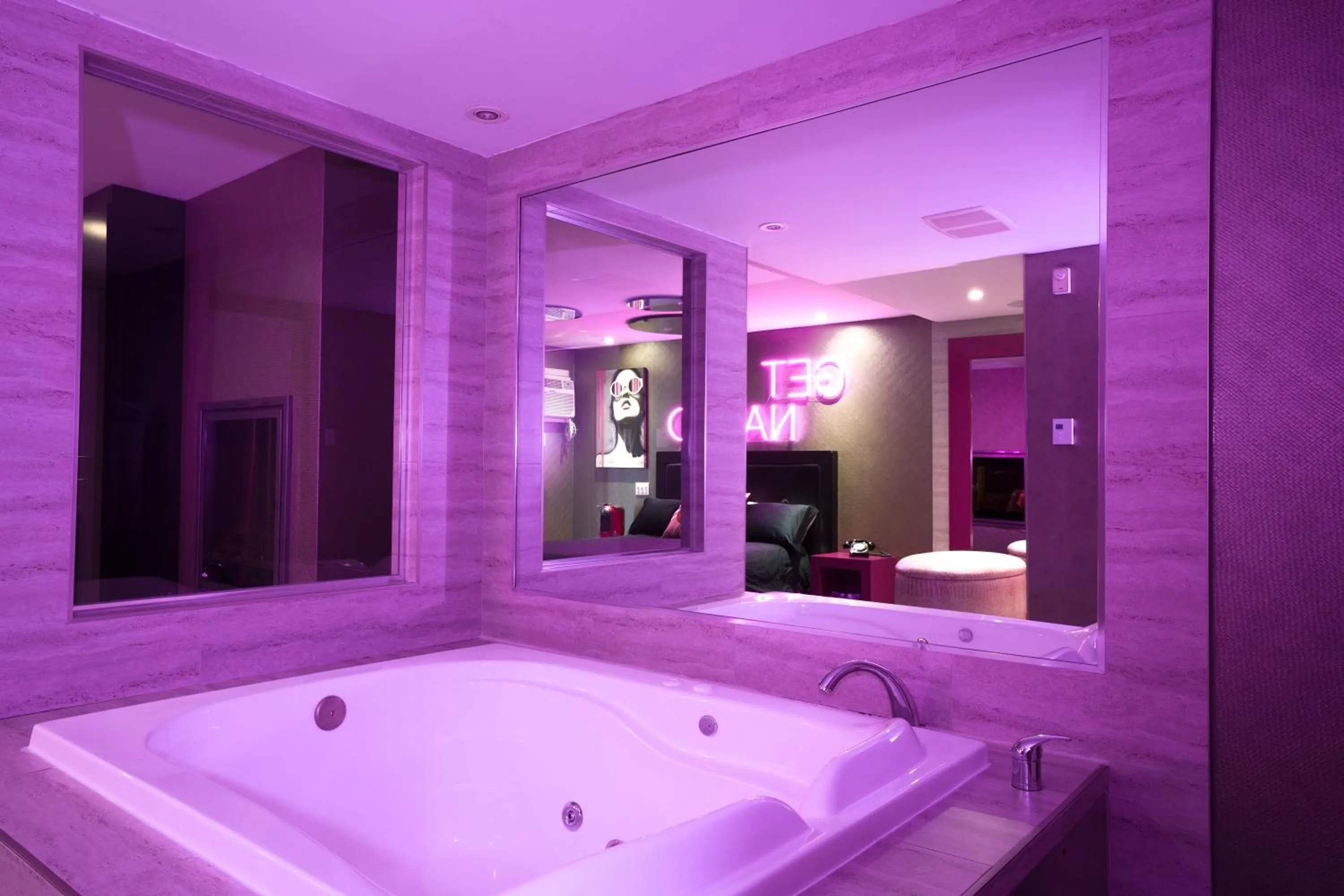 Le Fabreville Motel & Suites