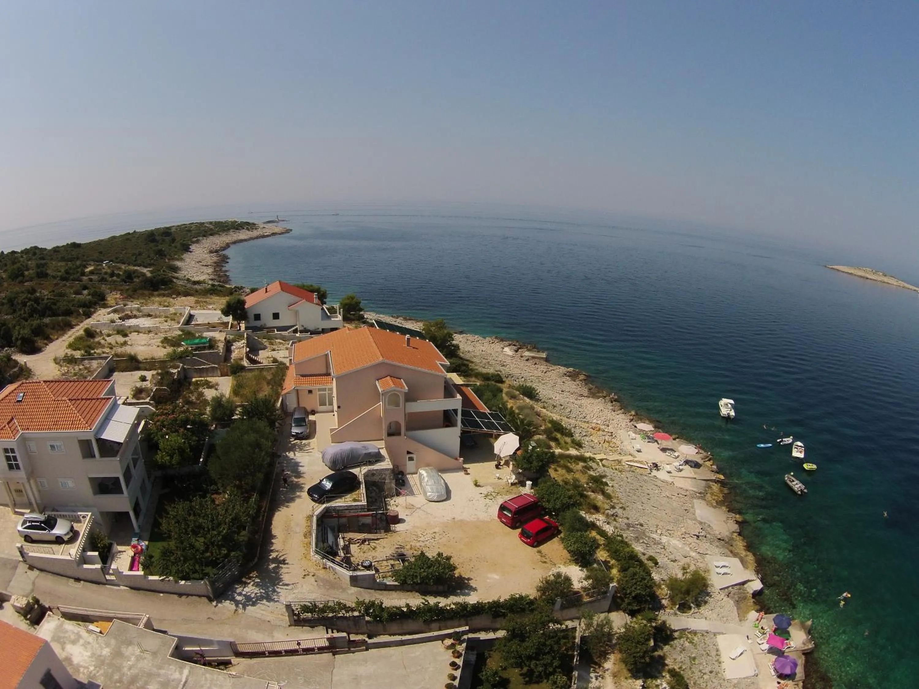 Bird's eye view in Direkt am Meer-Apartments Puntaplanka