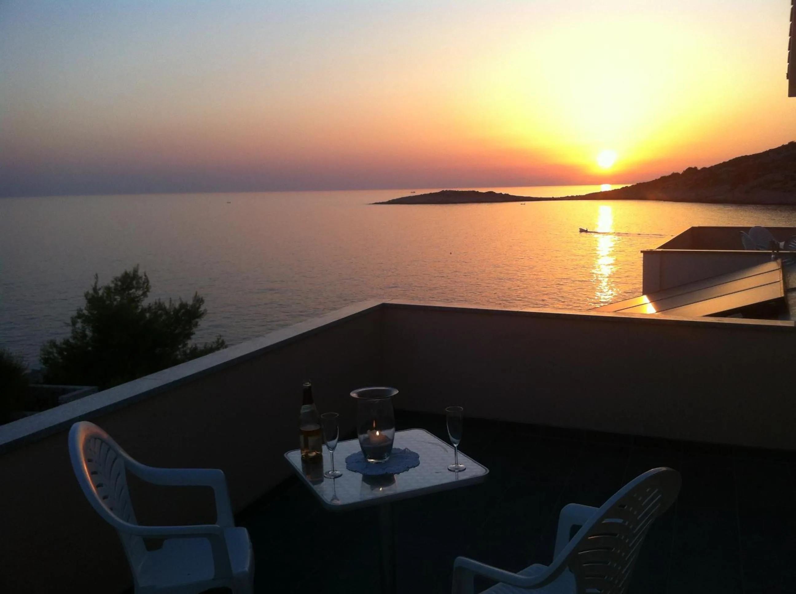 Sea view in Direkt am Meer-Apartments Puntaplanka