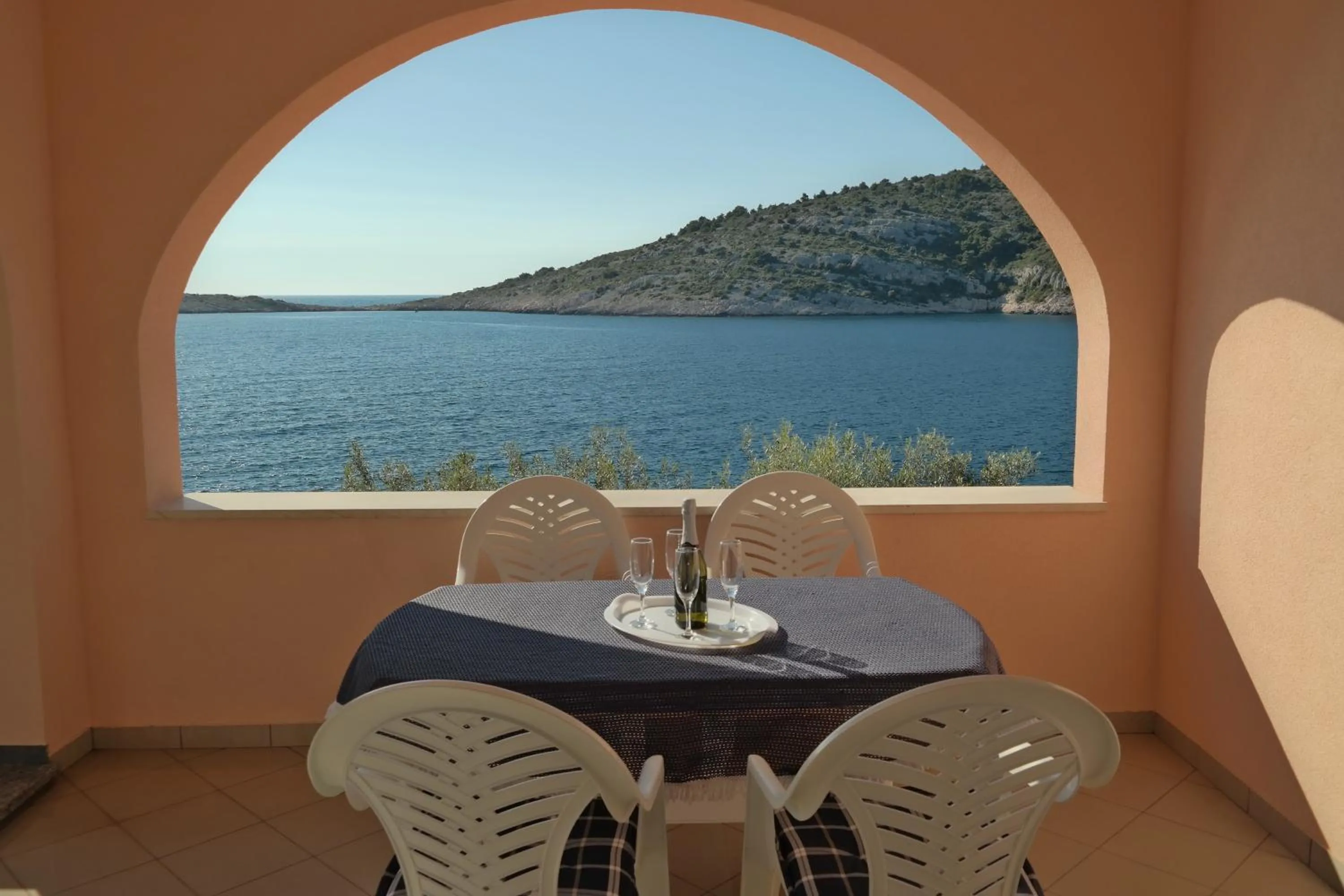 Balcony/Terrace in Direkt am Meer-Apartments Puntaplanka