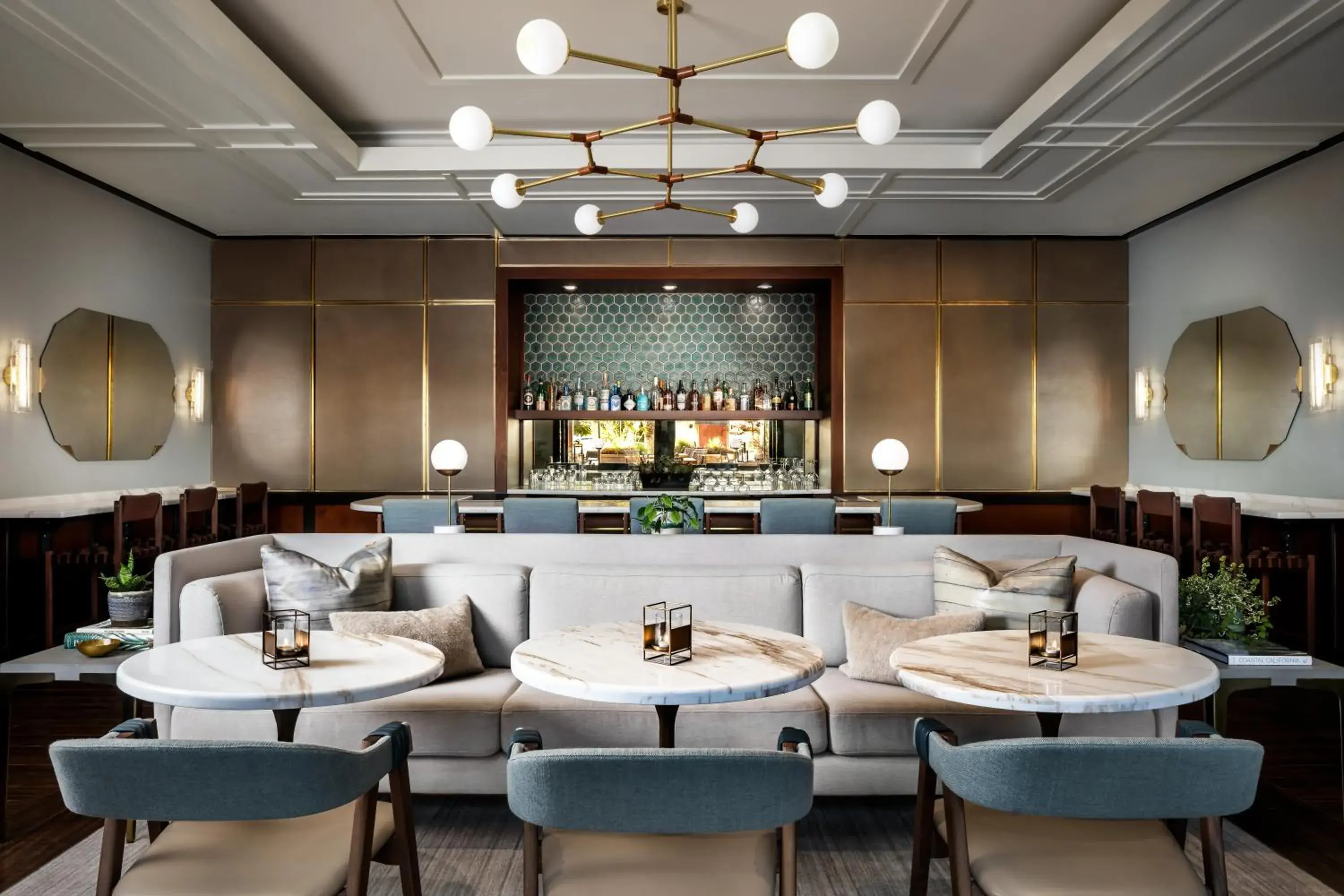 Lounge or bar in Ambrose Hotel Lounge or bar in Ambrose Hotel