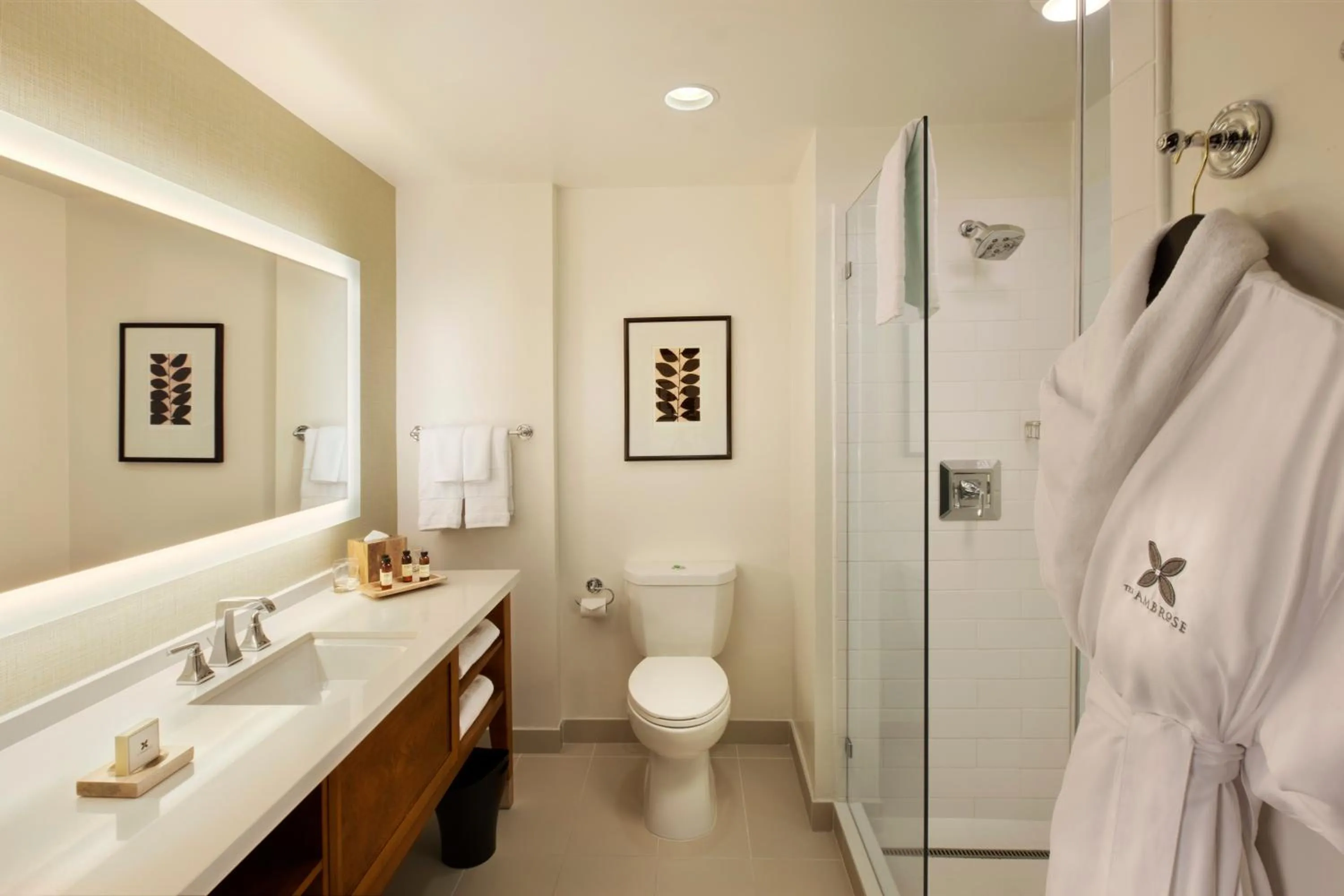 Bathroom in Ambrose Hotel