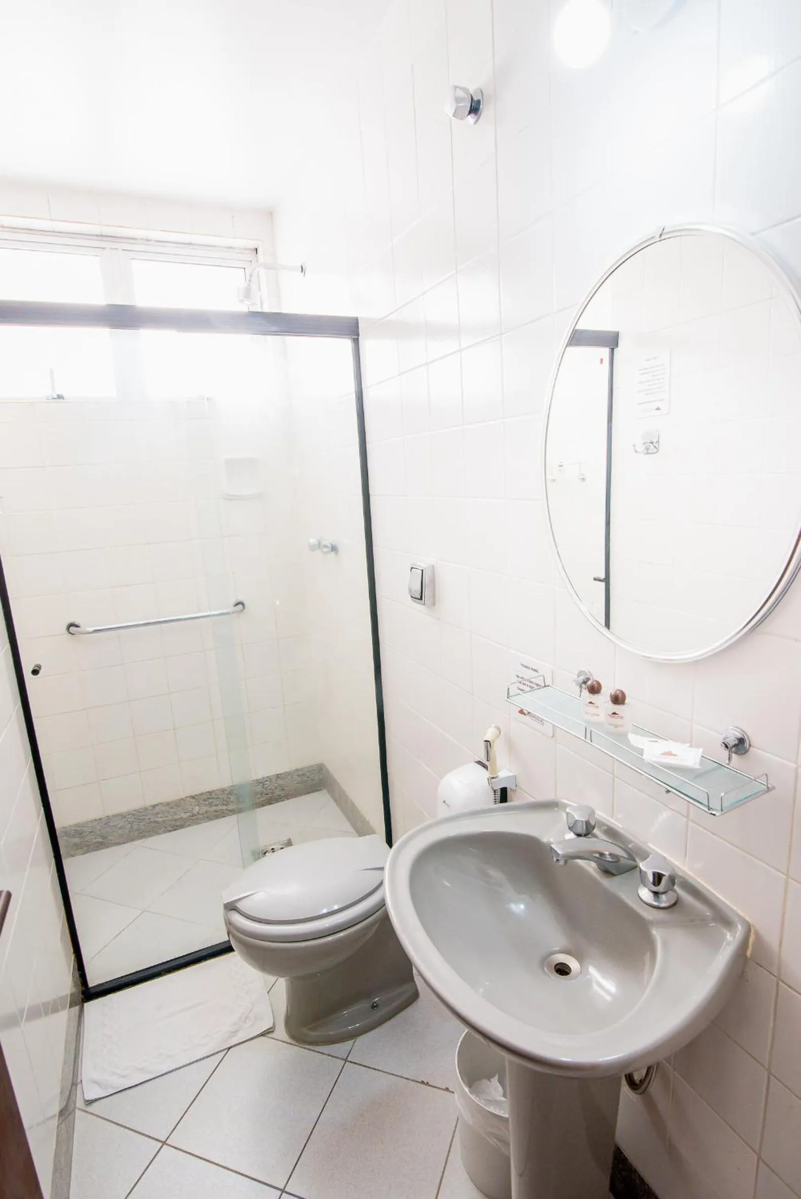 Serrano Residencial Hotel