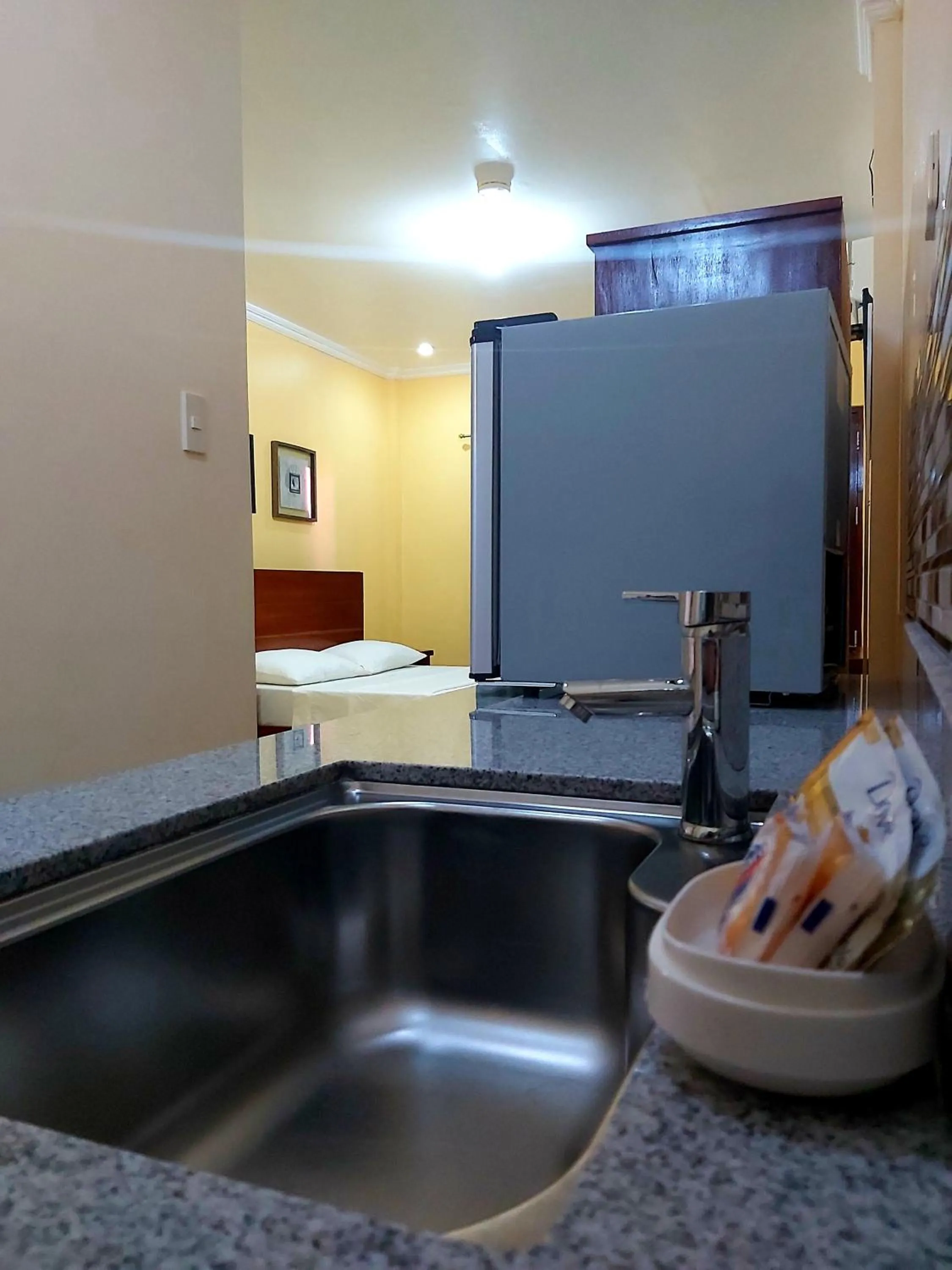 Kitchen or kitchenette in Golden Pension House,Palawan