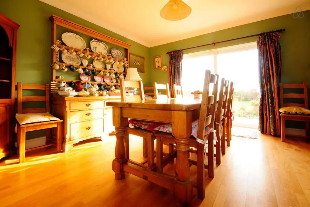 Dining area in Swallows Rest
