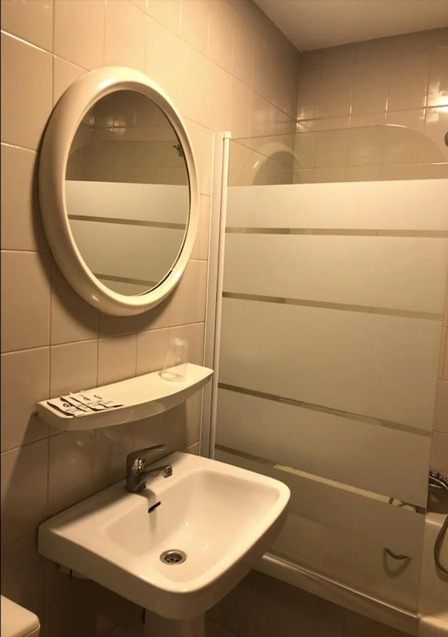 Bathroom in Hotel Santa Fe