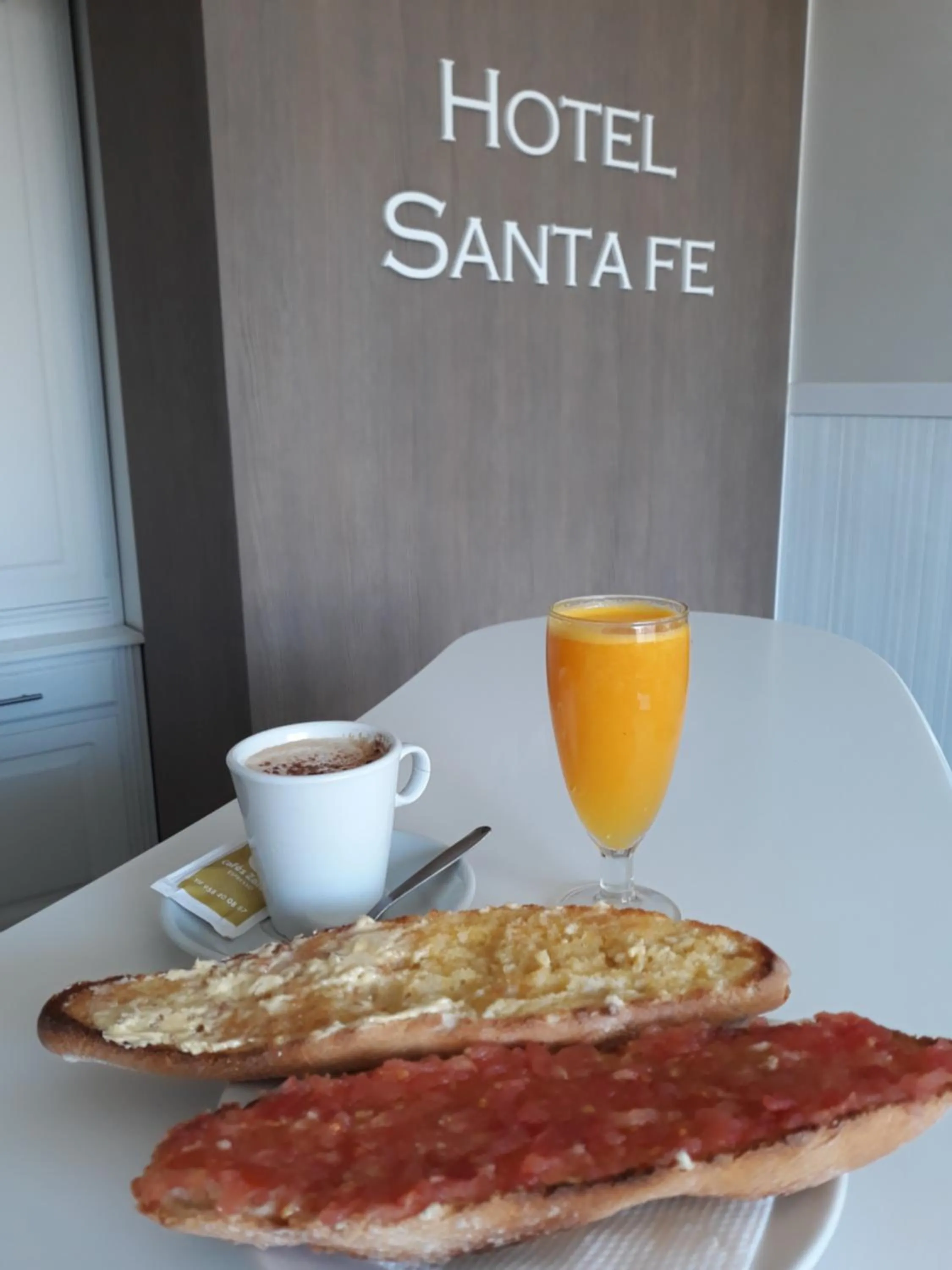 Breakfast in Hotel Santa Fe