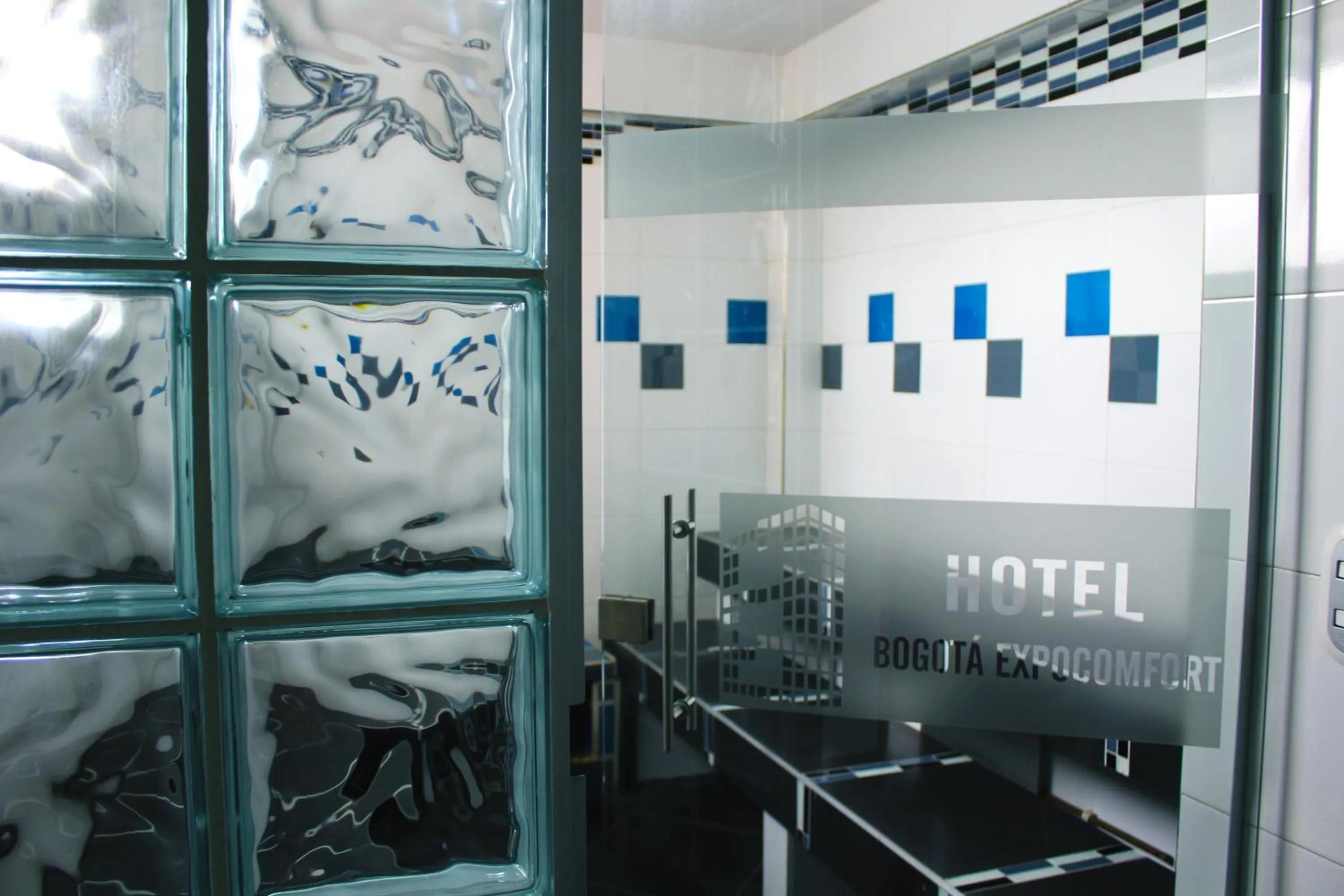 Steam room in Hotel Bogota Expocomfort - Embajada Americana