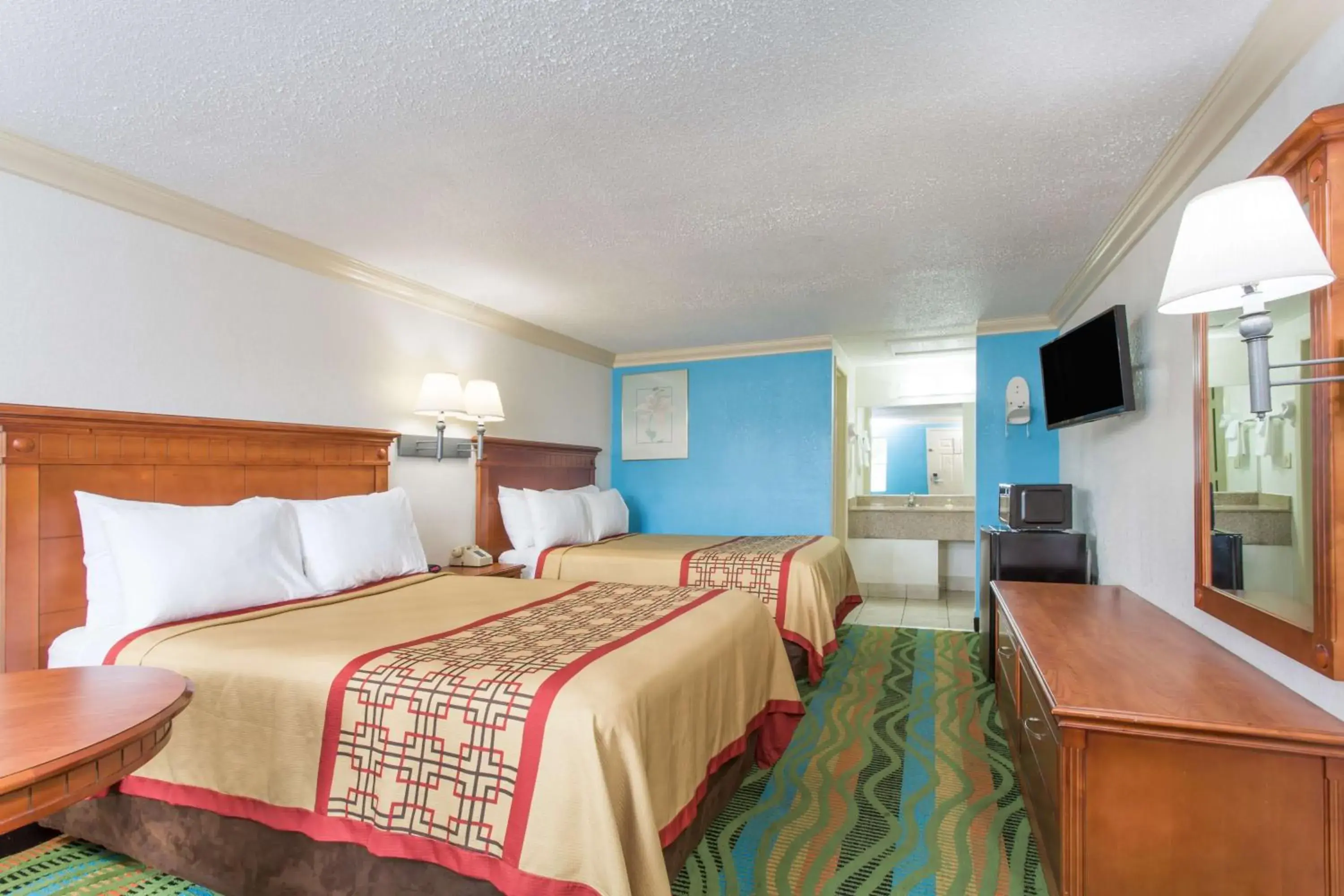 Room with Two Double Beds - Non-Smoking in Days Inn by Wyndham Virginia Beach Town Center Room with Two Double Beds - Non-Smoking in Days Inn by Wyndham Virginia Beach Town Center