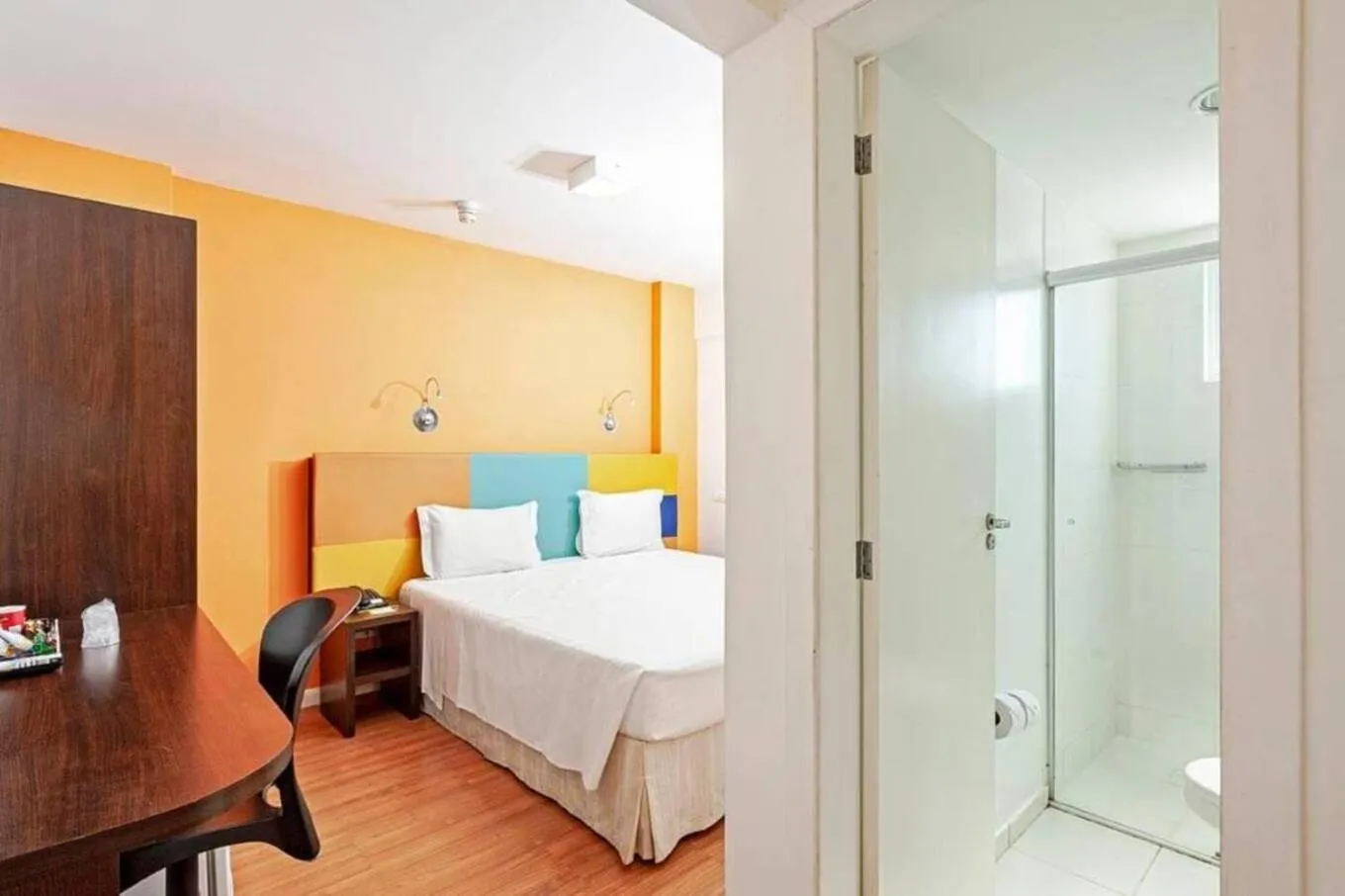 Bed in Camboriu Express