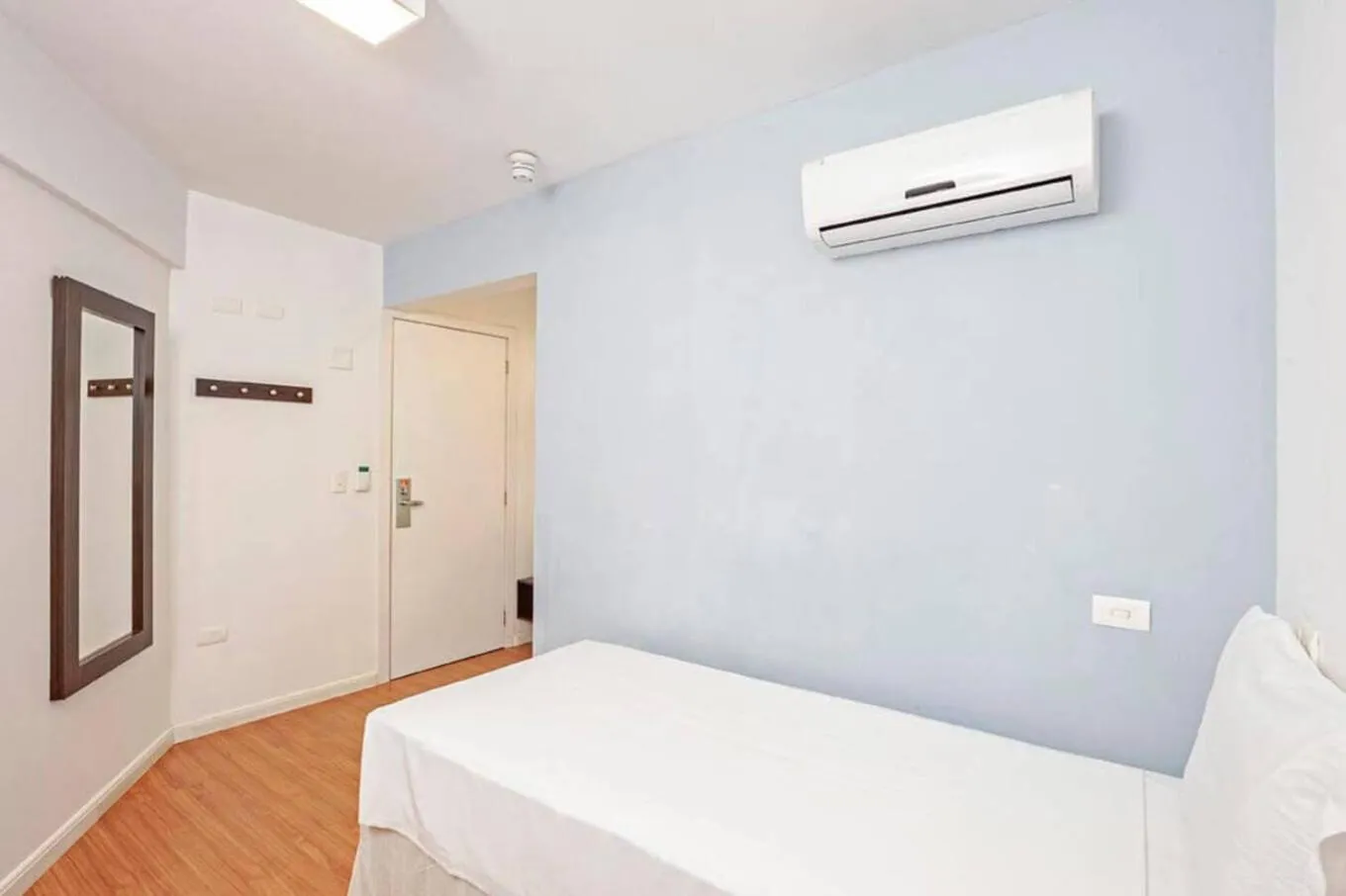 Bed in Camboriu Express