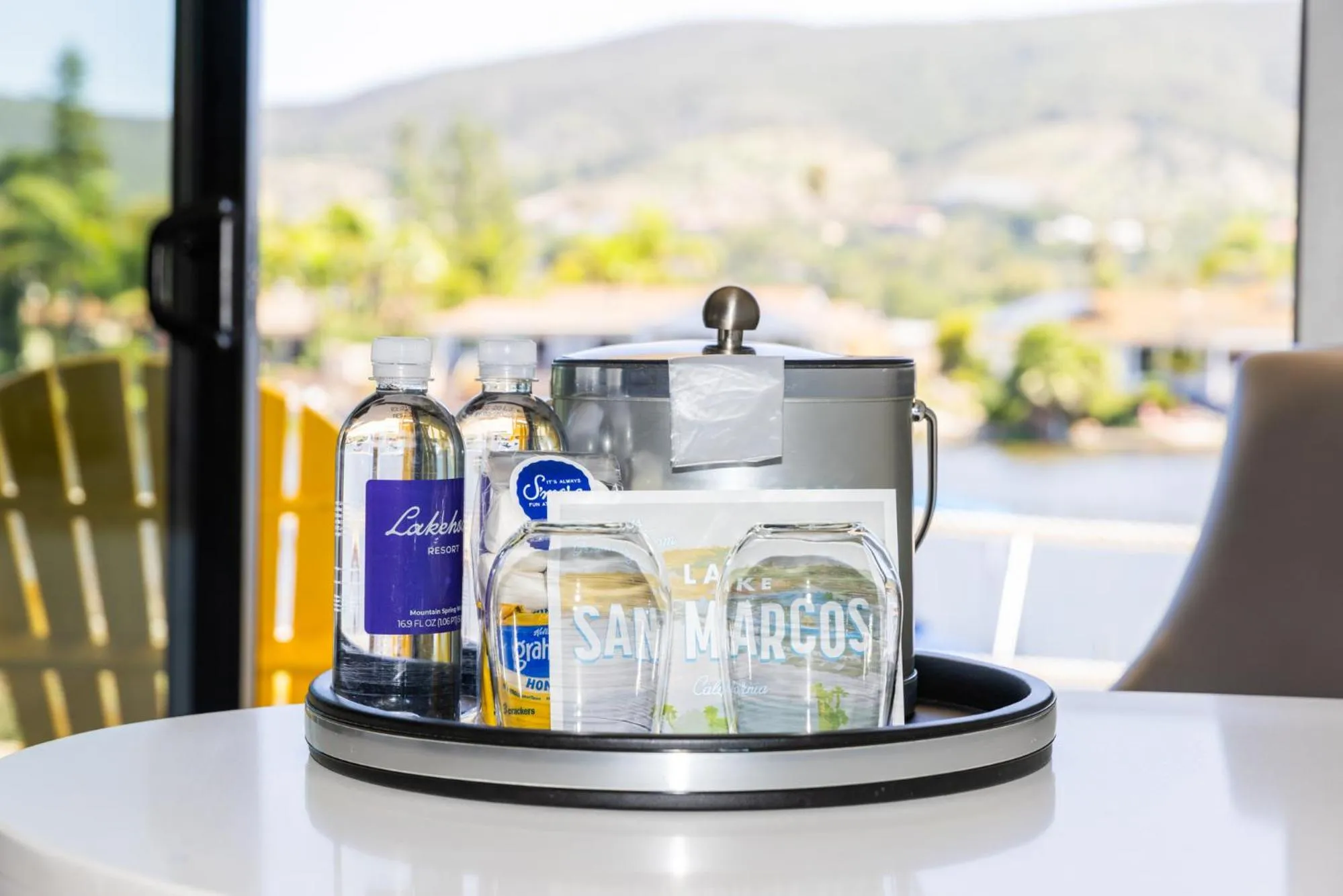 Drinks in Lakehouse Resort