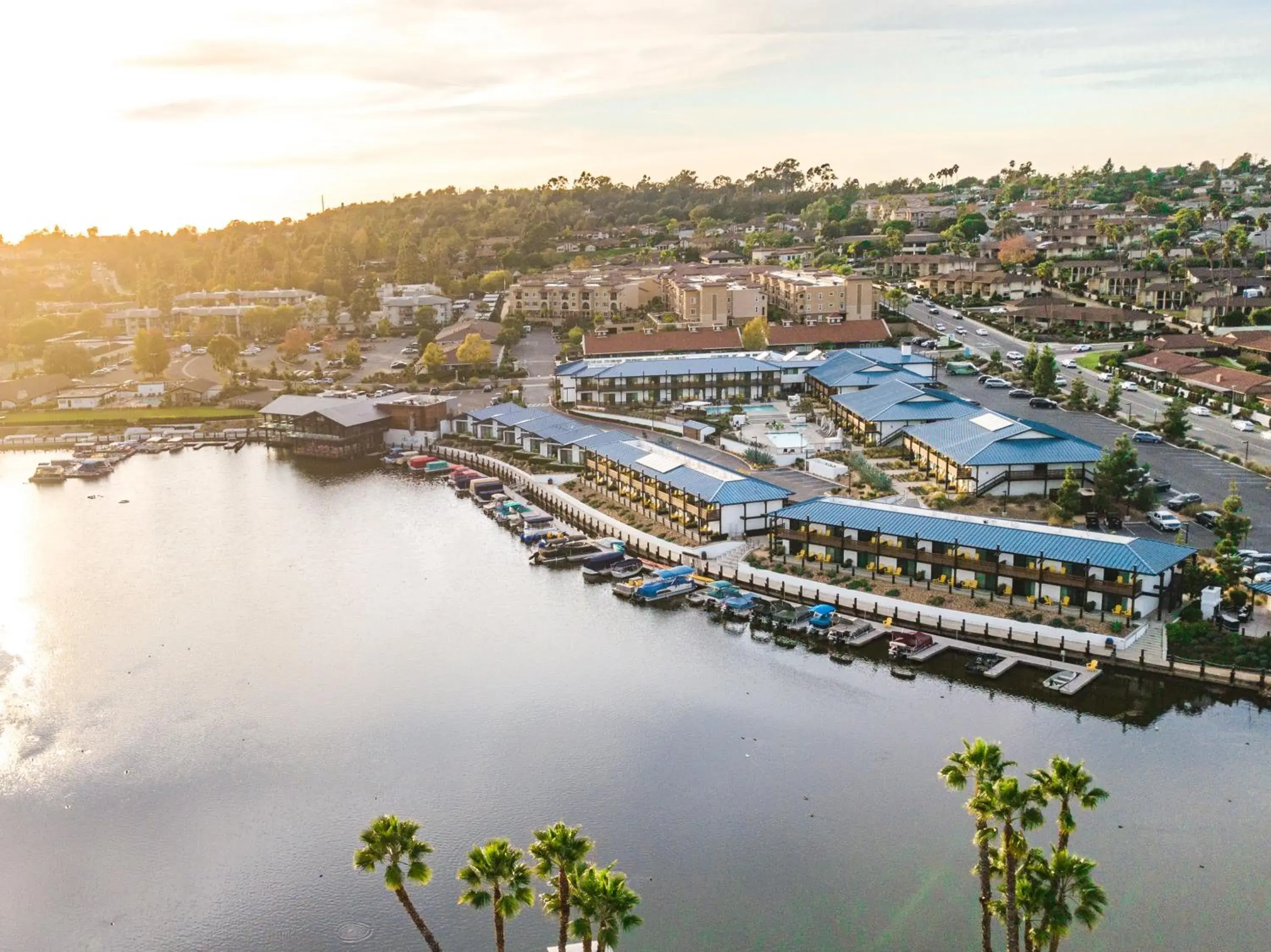 Property building in Lakehouse Resort Property building in Lakehouse Resort