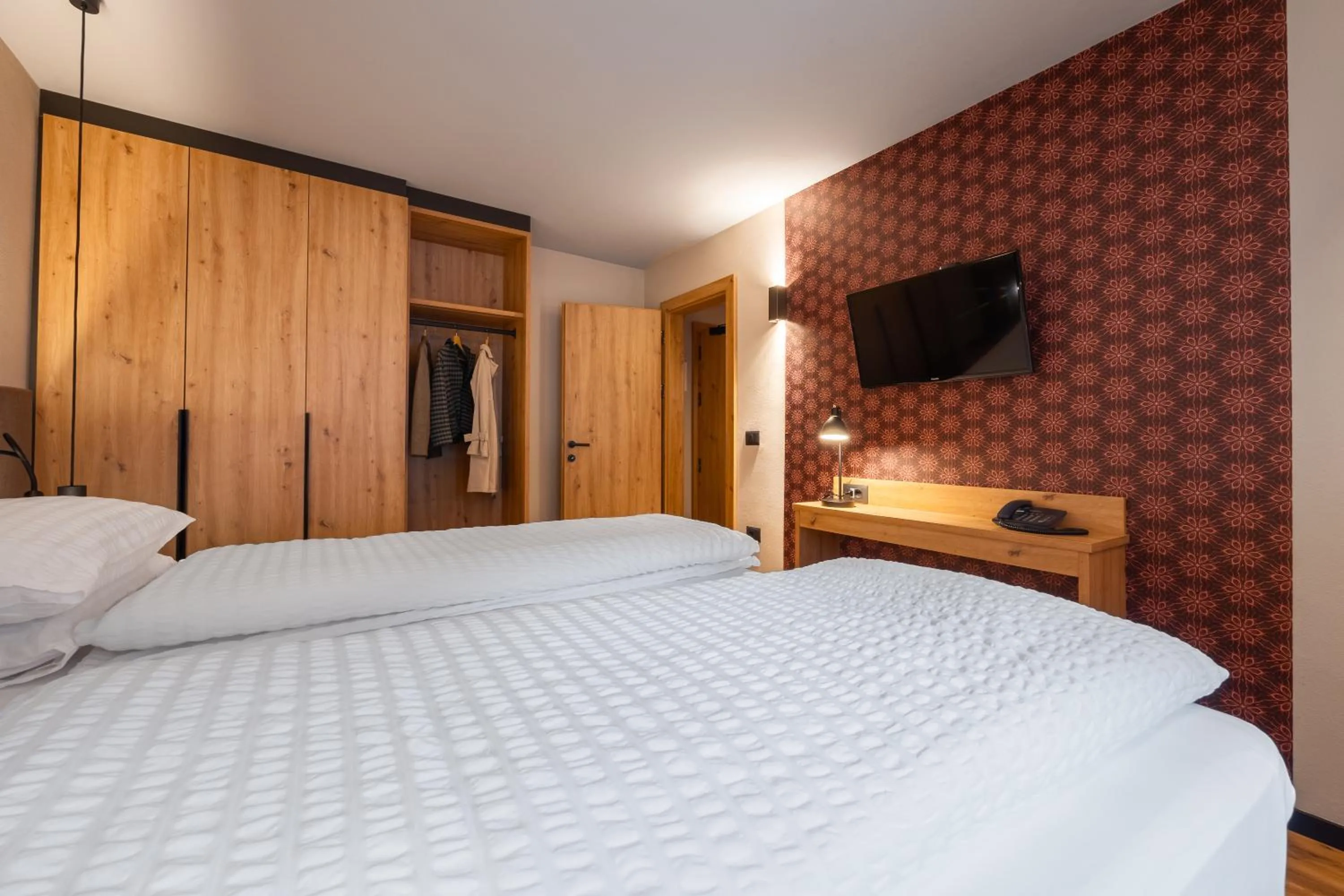 Bedroom, Bed in Hotel Vioz