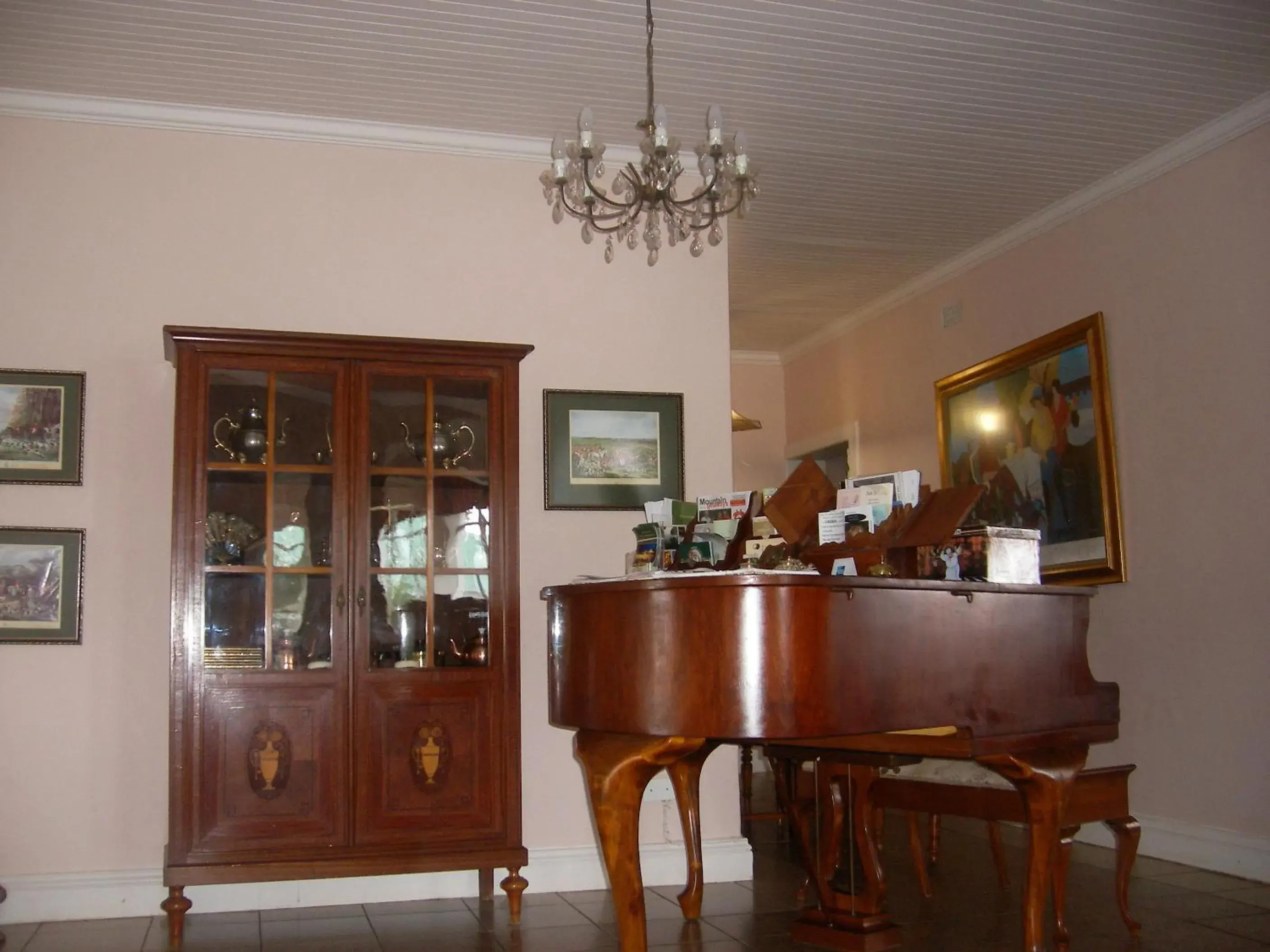 Lobby or reception in Sherwood's Country House Lobby or reception in Sherwood's Country House