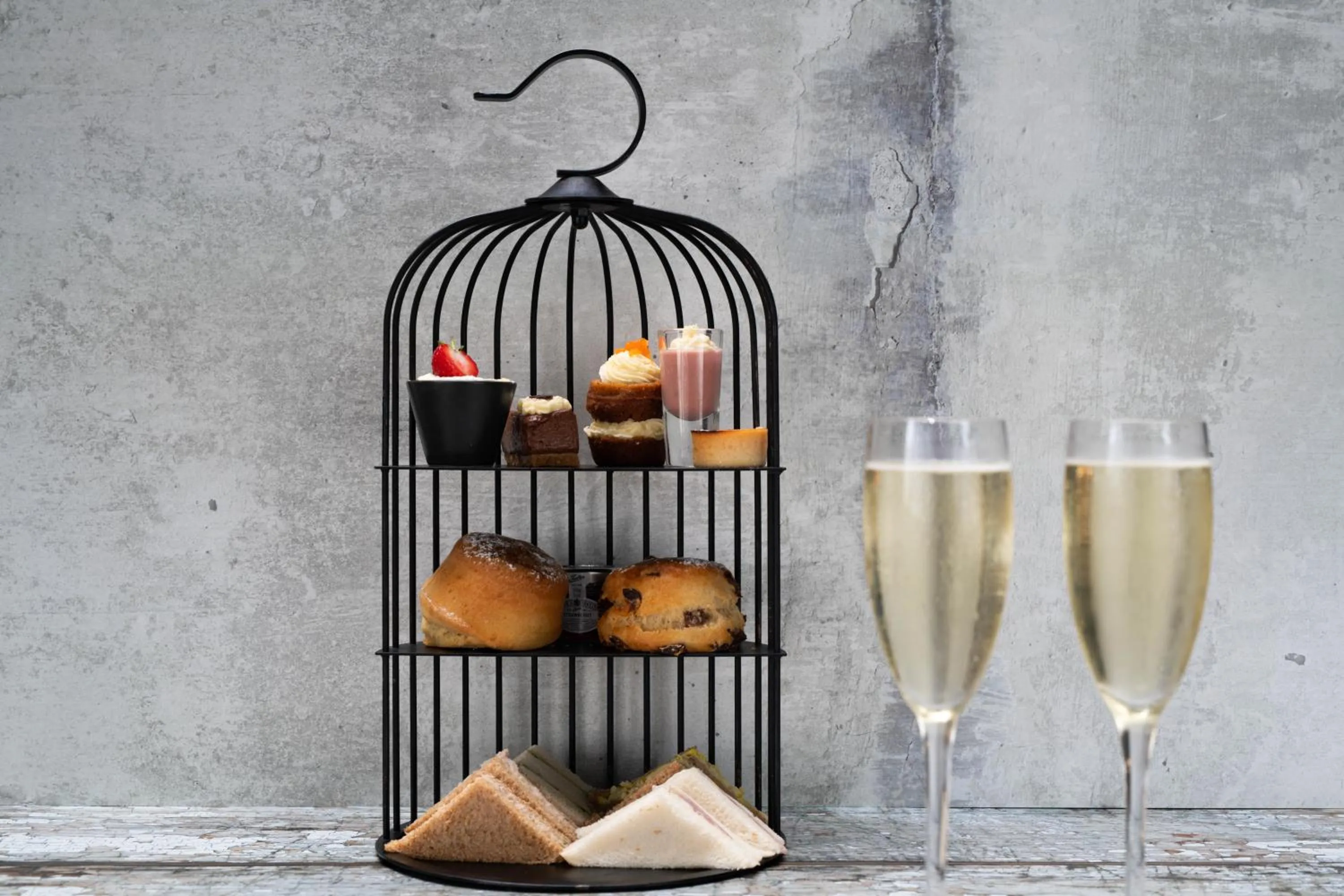 Food and drinks in Elephant Hotel