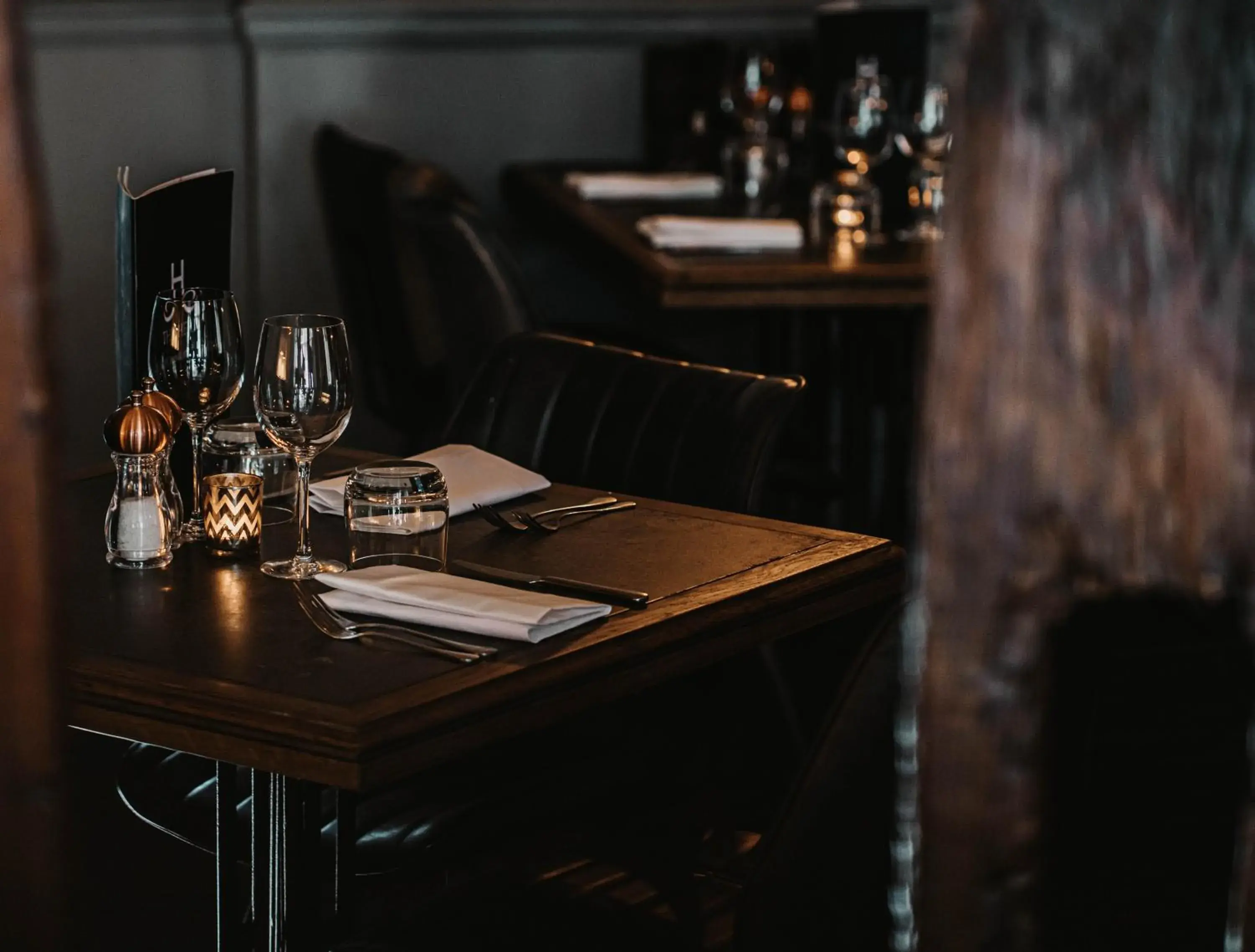 Lounge or bar in Elephant Hotel Lounge or bar in Elephant Hotel