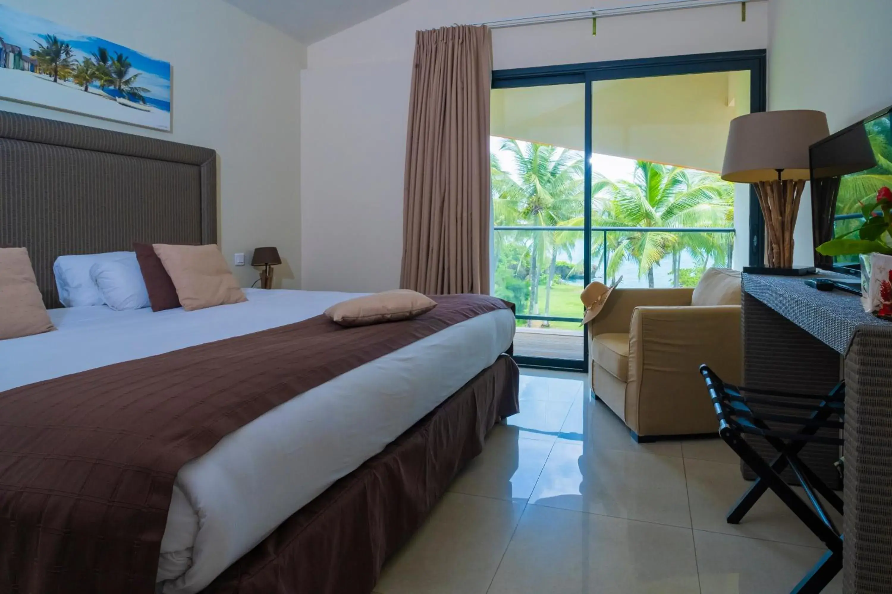 Bed in Hotel Fleur d'Epee Bed in Hotel Fleur d'Epee