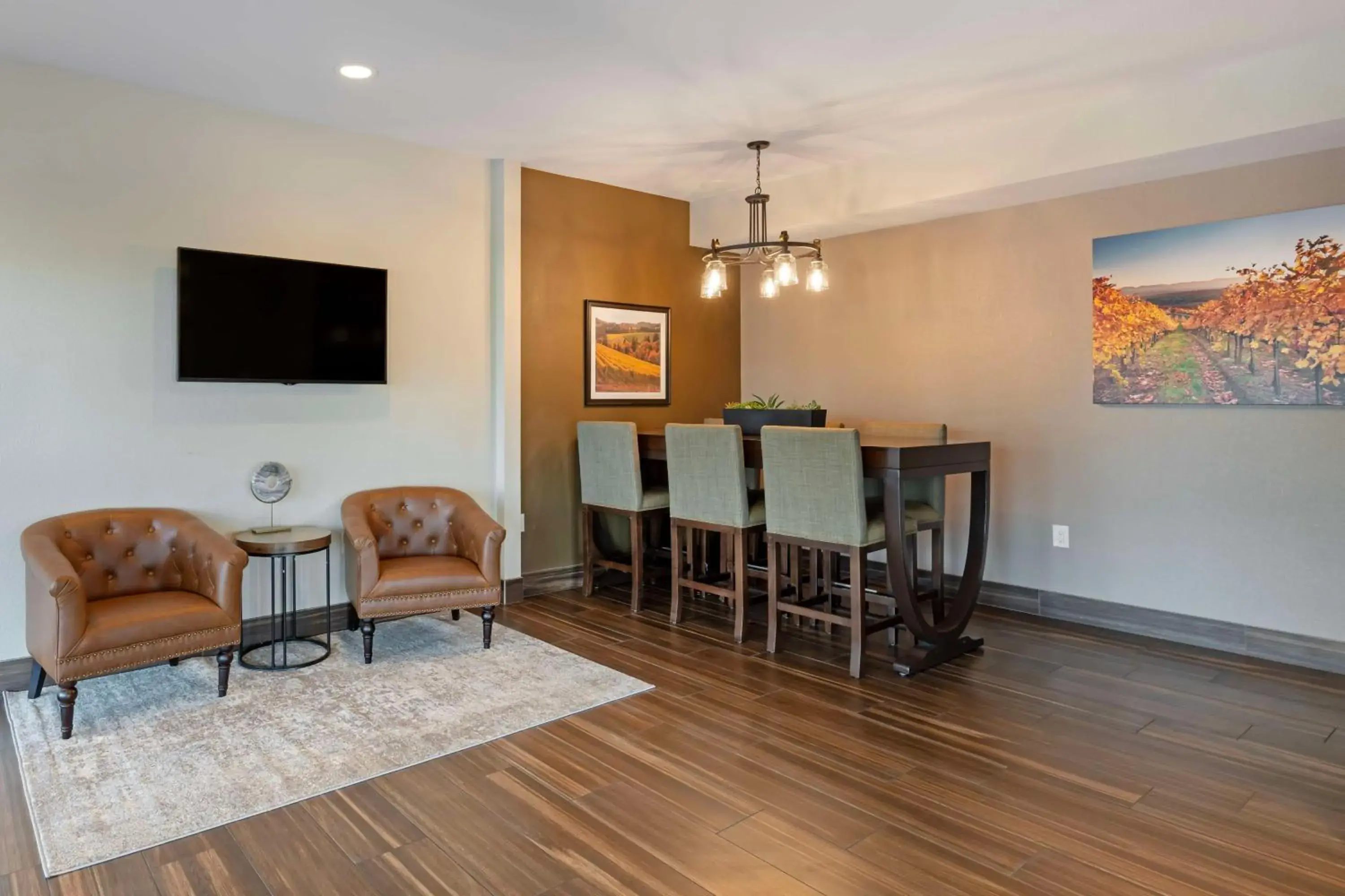 Lobby or reception in Best Western Plus Inn at the Vines Lobby or reception in Best Western Plus Inn at the Vines