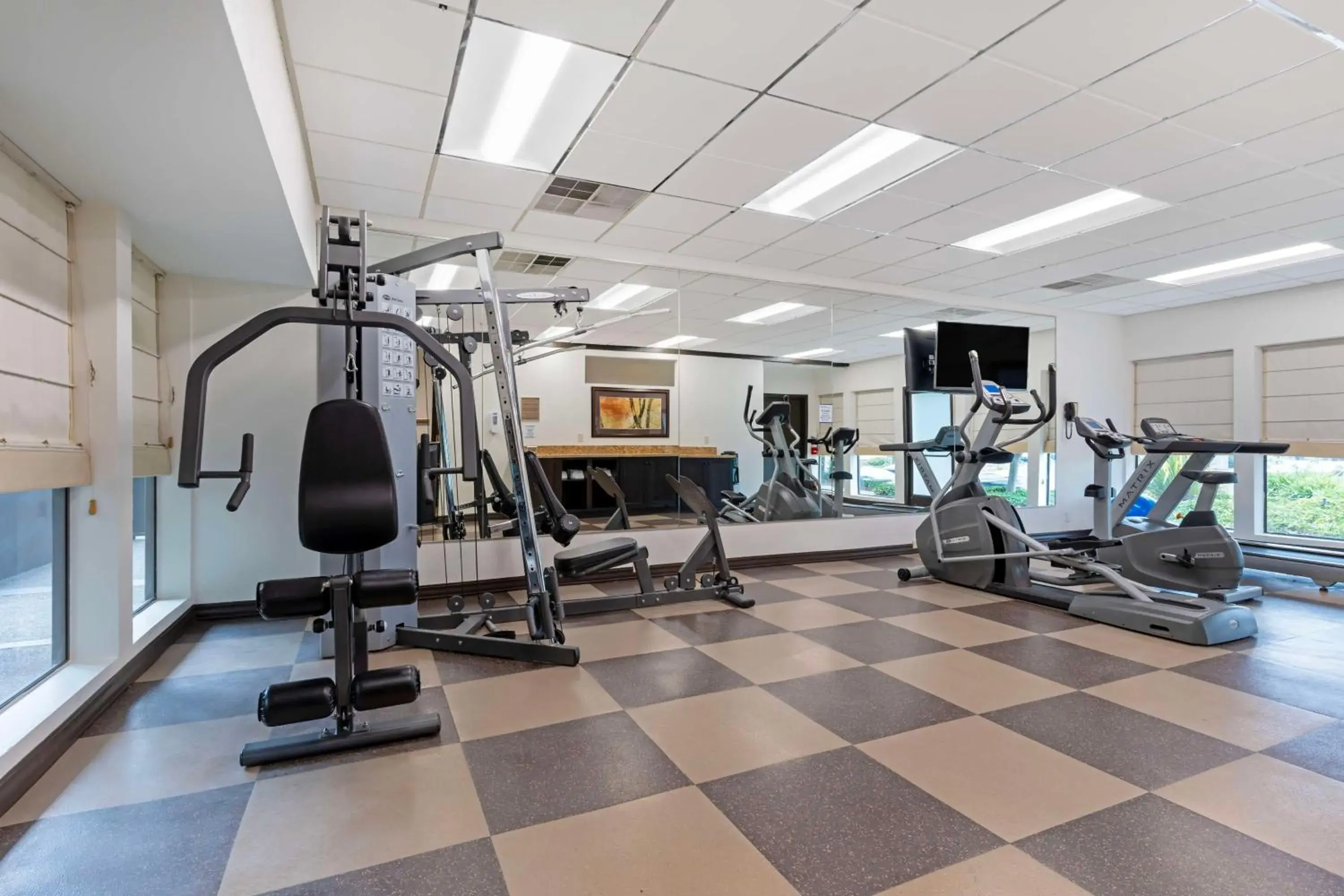 Fitness centre/facilities in Best Western Plus Inn at the Vines Fitness centre/facilities in Best Western Plus Inn at the Vines